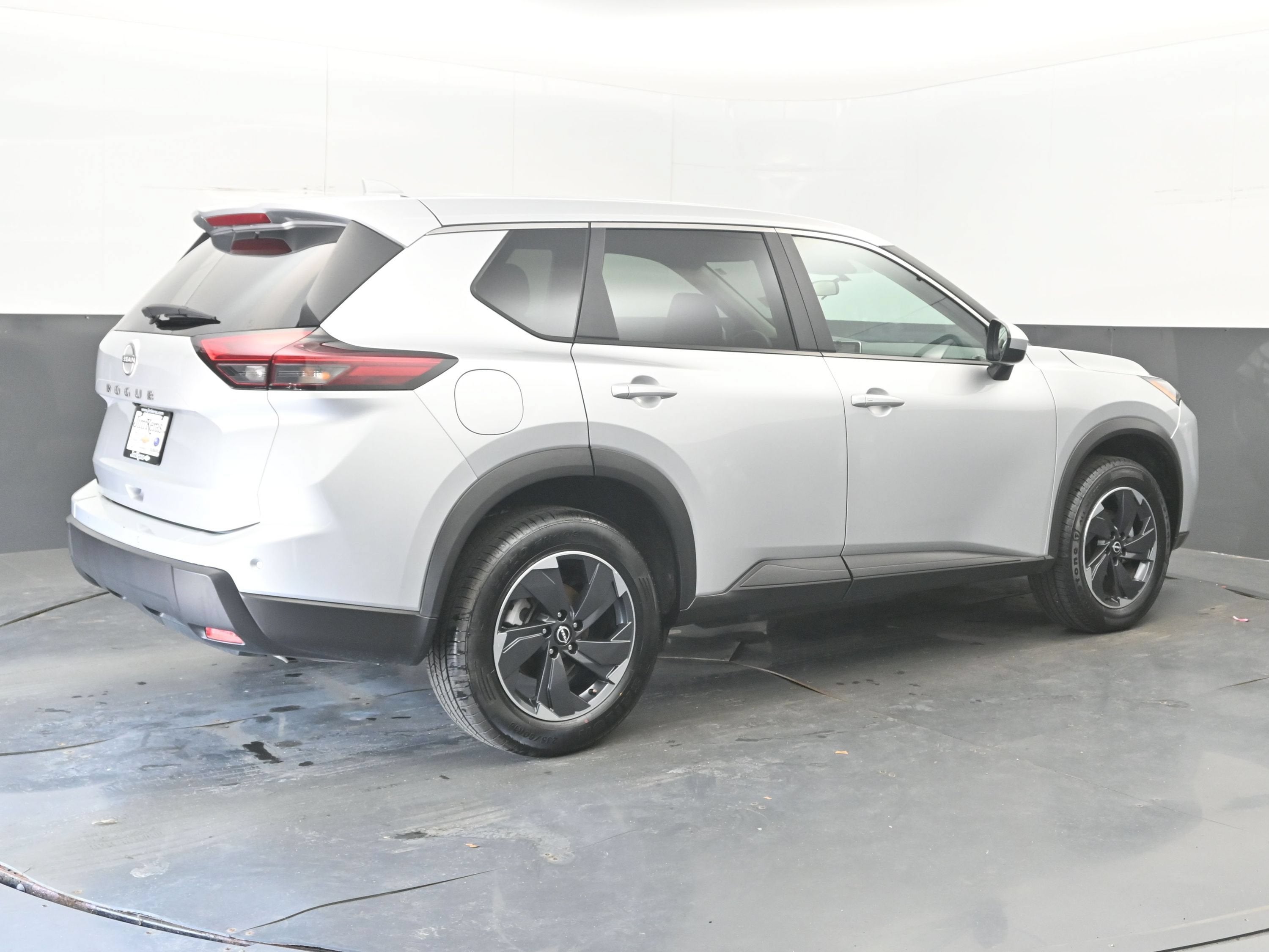 2025 Nissan Rogue SV FWD
