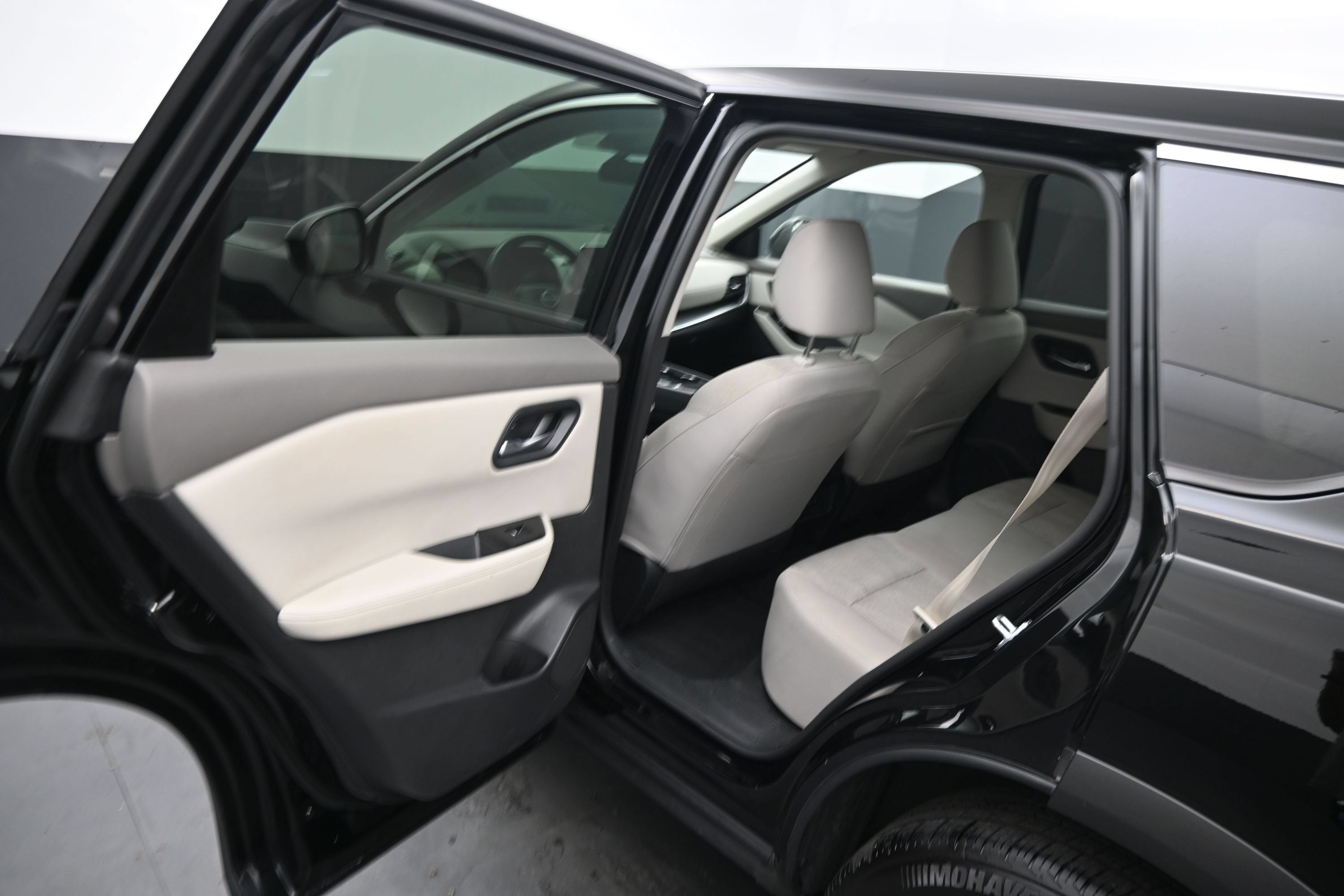 2025 Nissan Rogue SV FWD