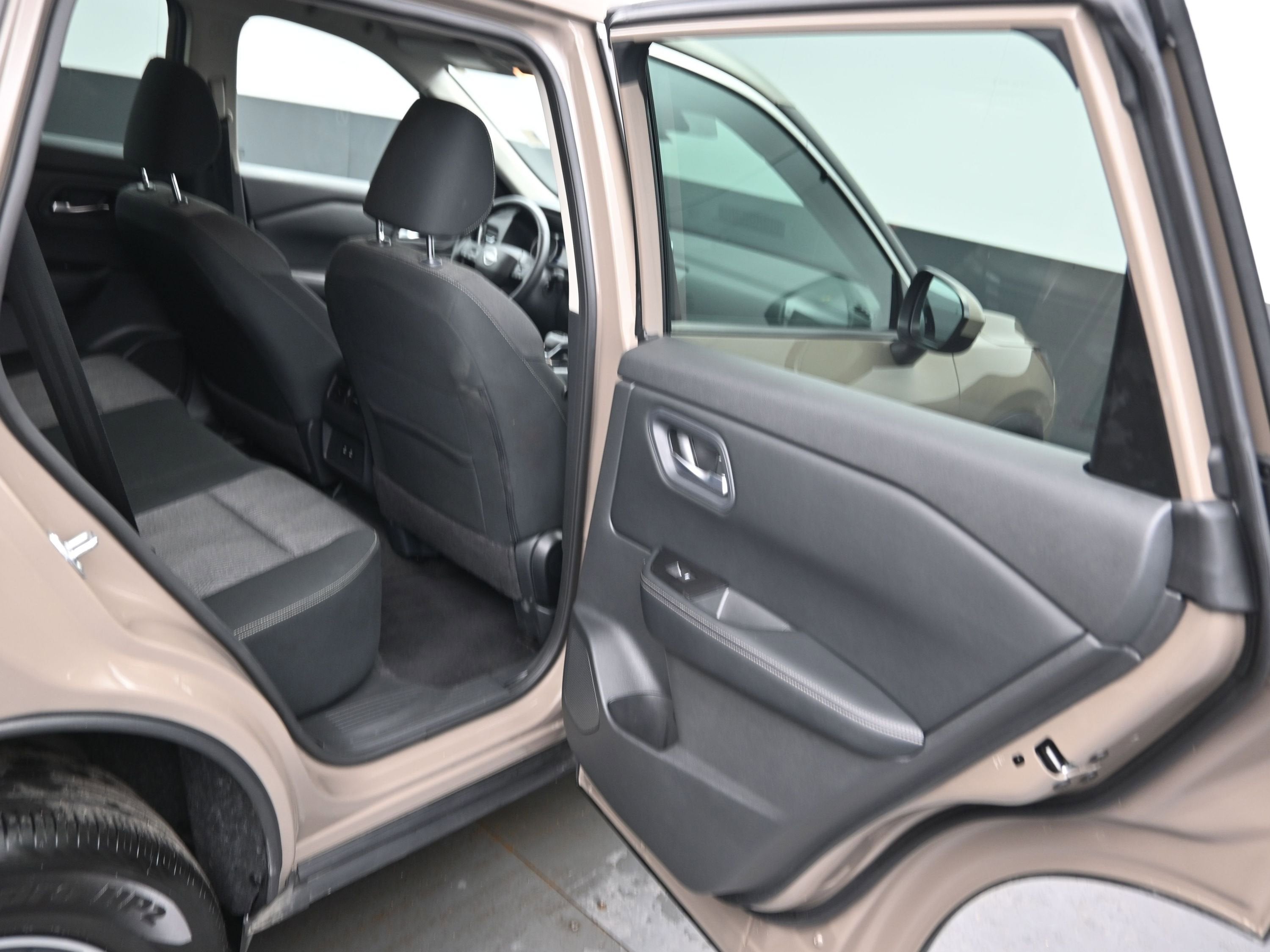 2025 Nissan Rogue SV Intelligent AWD