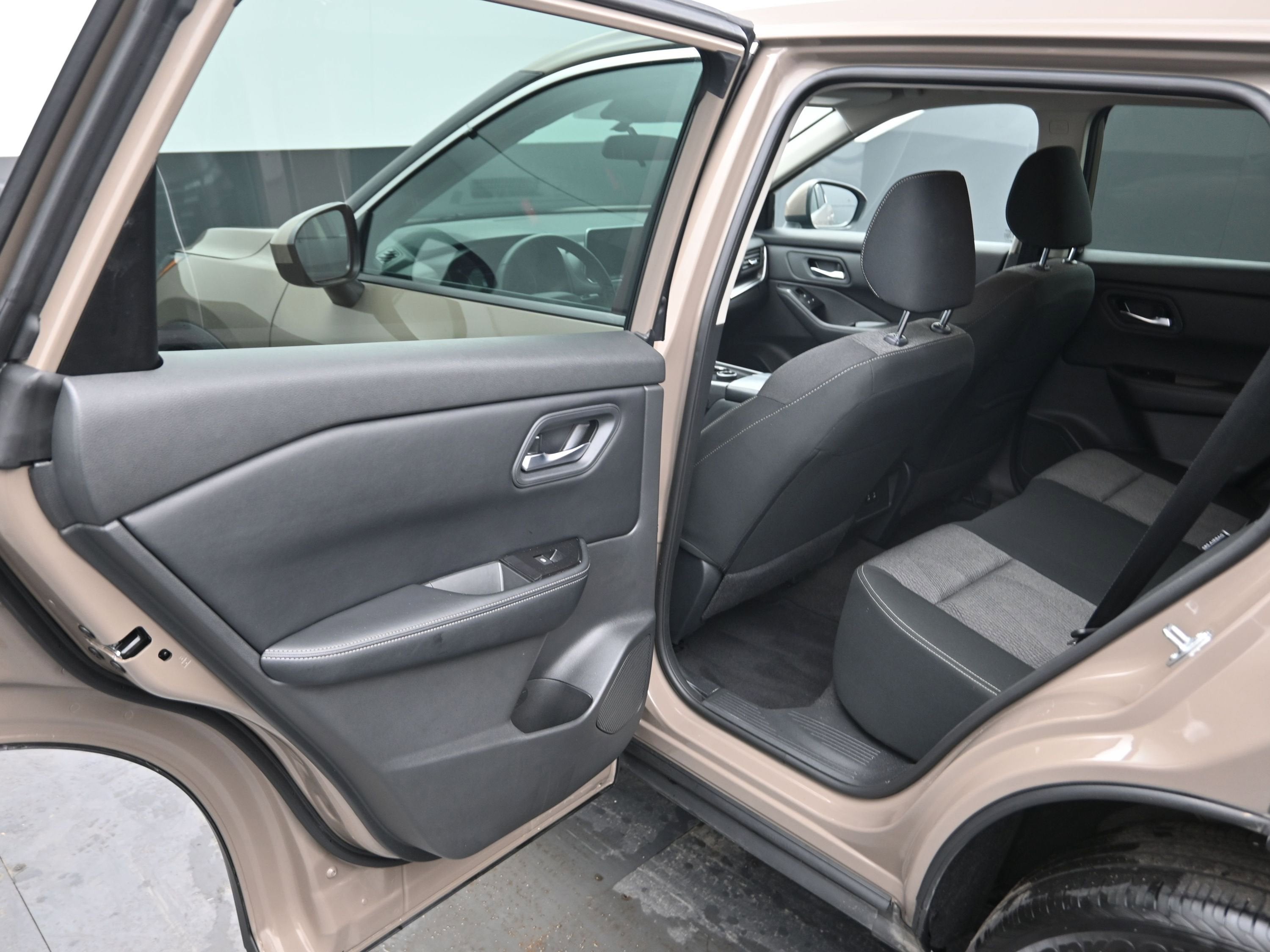 2025 Nissan Rogue SV Intelligent AWD