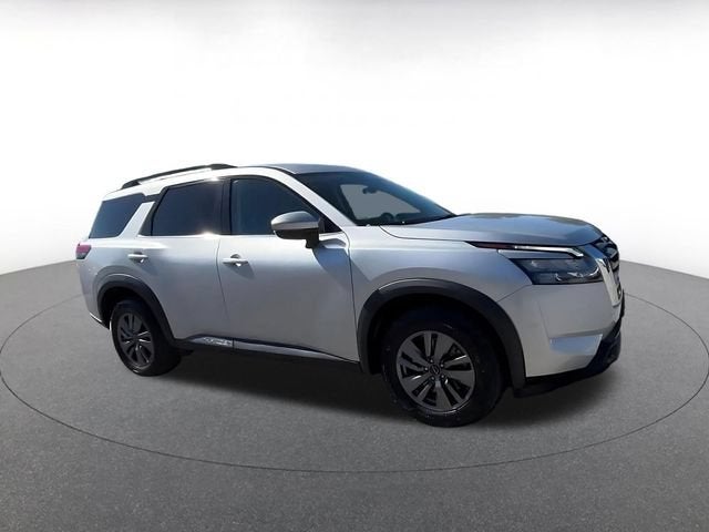 2025 Nissan Pathfinder SV FWD