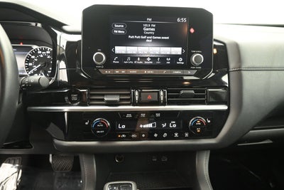 2025 Nissan Pathfinder SV 4WD