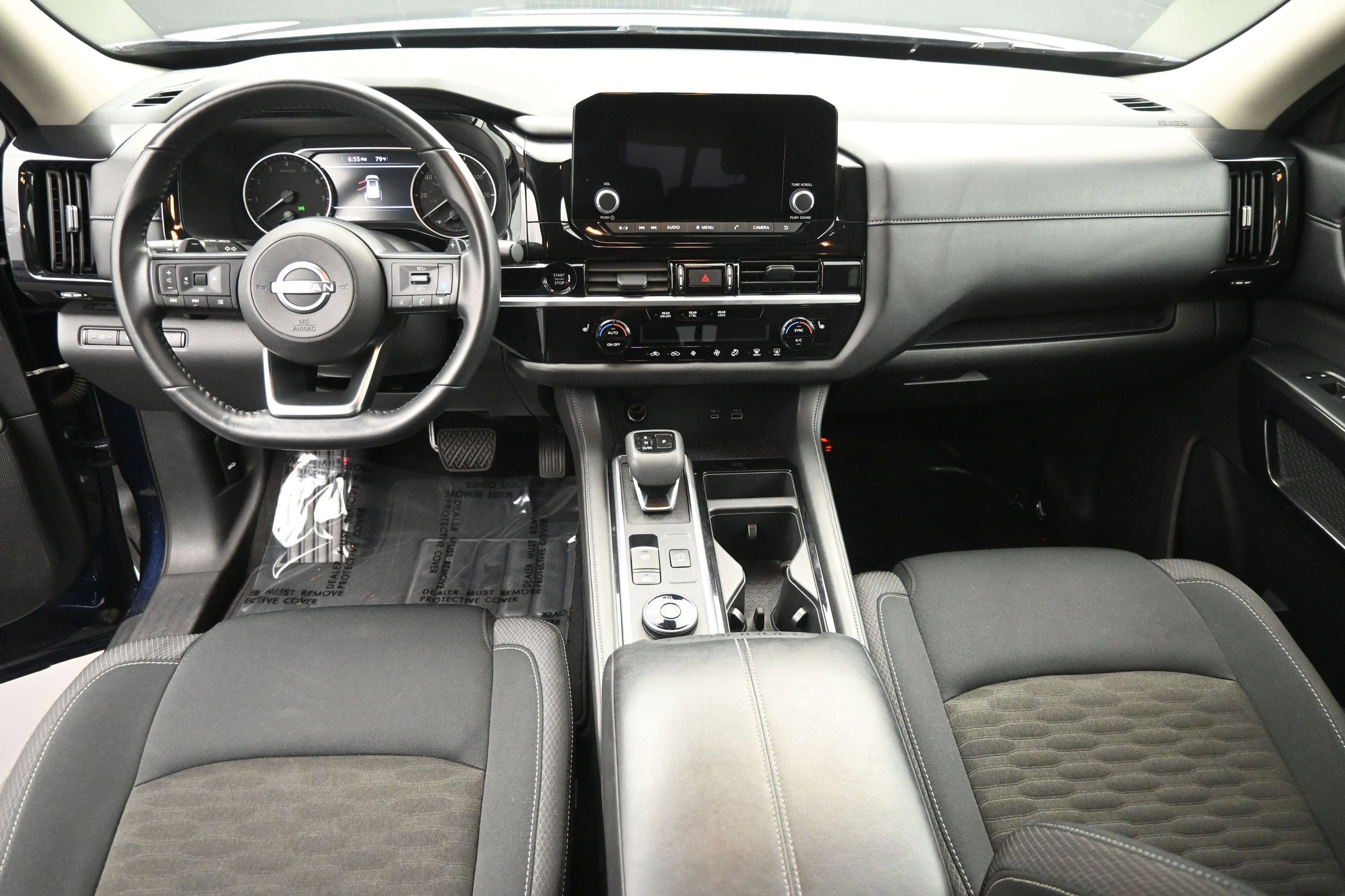 2025 Nissan Pathfinder SV 4WD