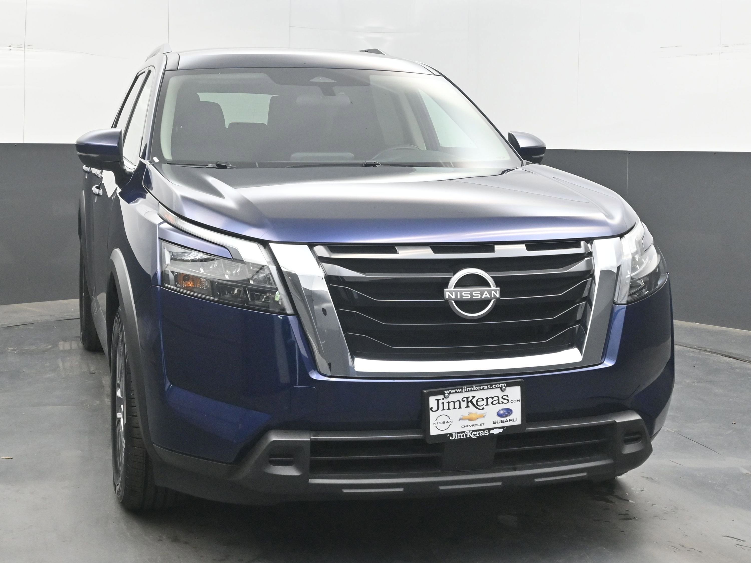 2025 Nissan Pathfinder SV 4WD