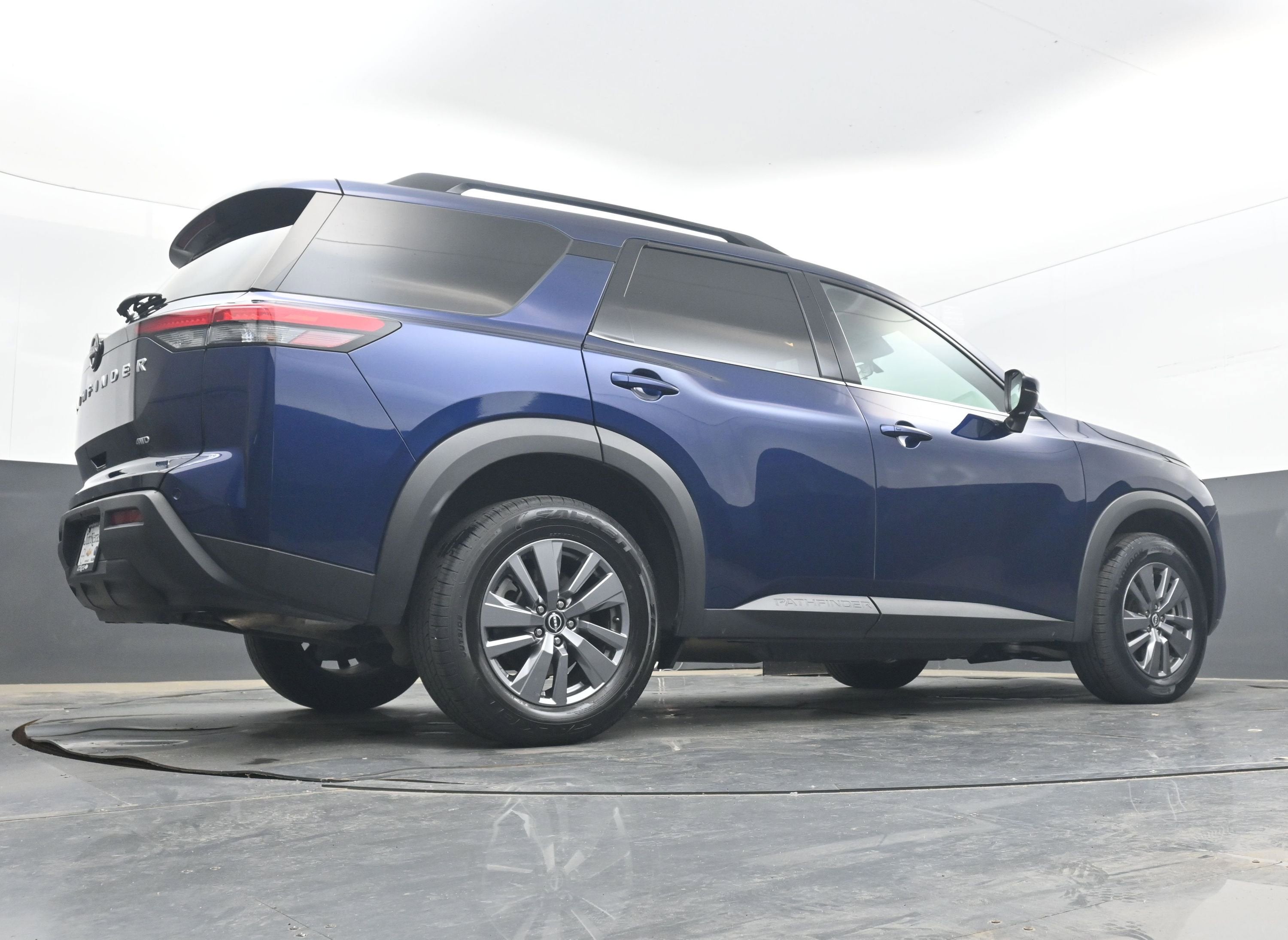 2025 Nissan Pathfinder SV 4WD