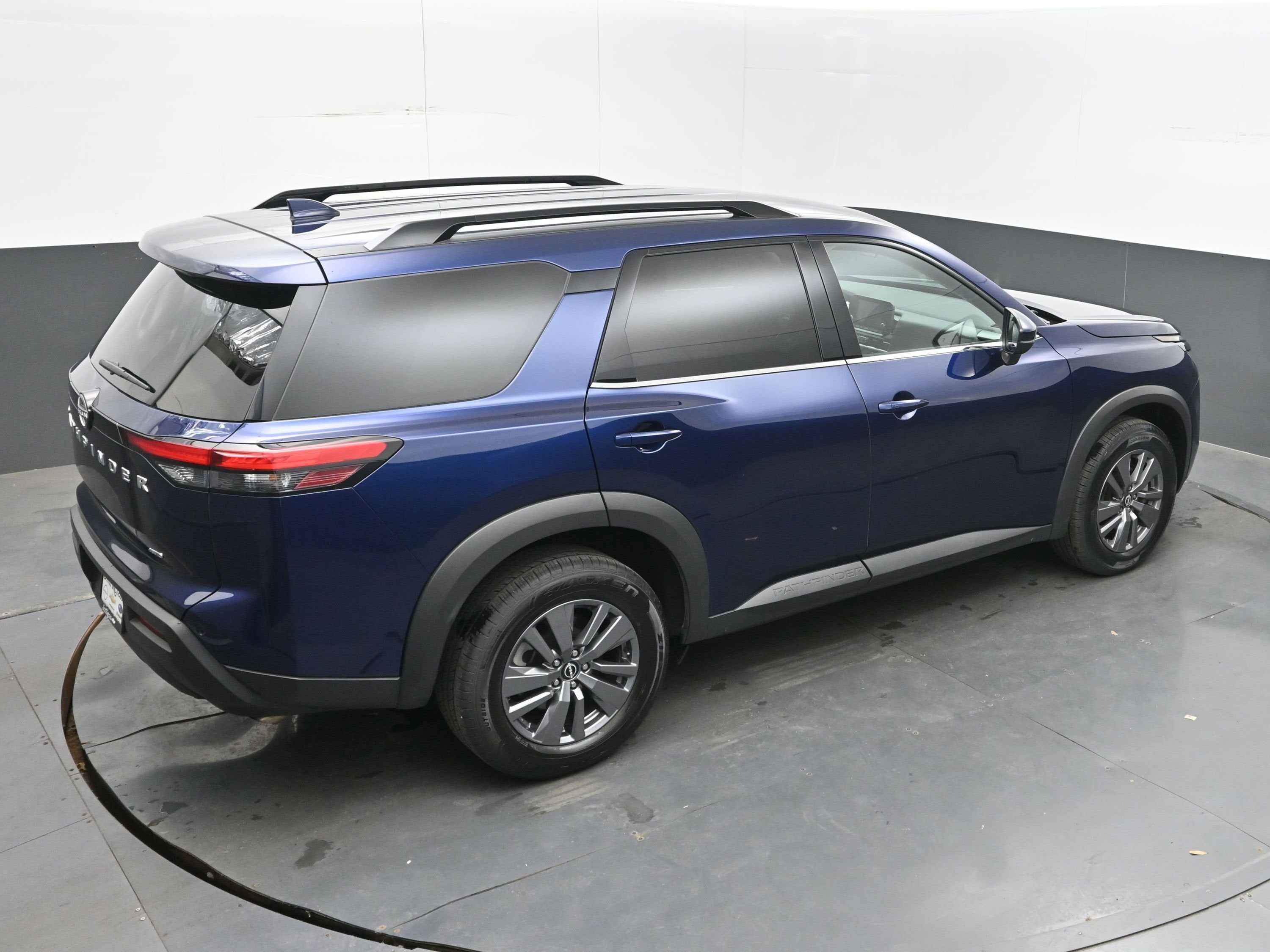 2025 Nissan Pathfinder SV 4WD