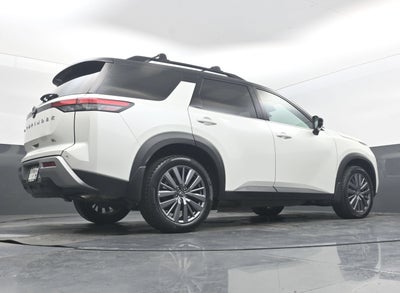 2024 Nissan Pathfinder SL FWD