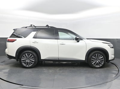 2024 Nissan Pathfinder SL FWD