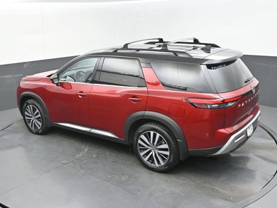 2022 Nissan Pathfinder Platinum 2WD