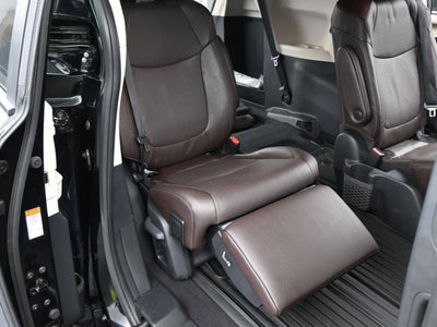 2022 Toyota Sienna Platinum