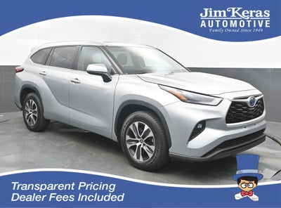 2022 Toyota Highlander Hybrid XLE