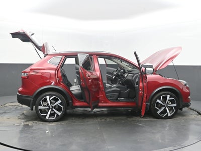 2021 Nissan Rogue Sport SL FWD Xtronic CVT
