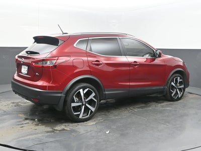 2021 Nissan Rogue Sport SL FWD Xtronic CVT