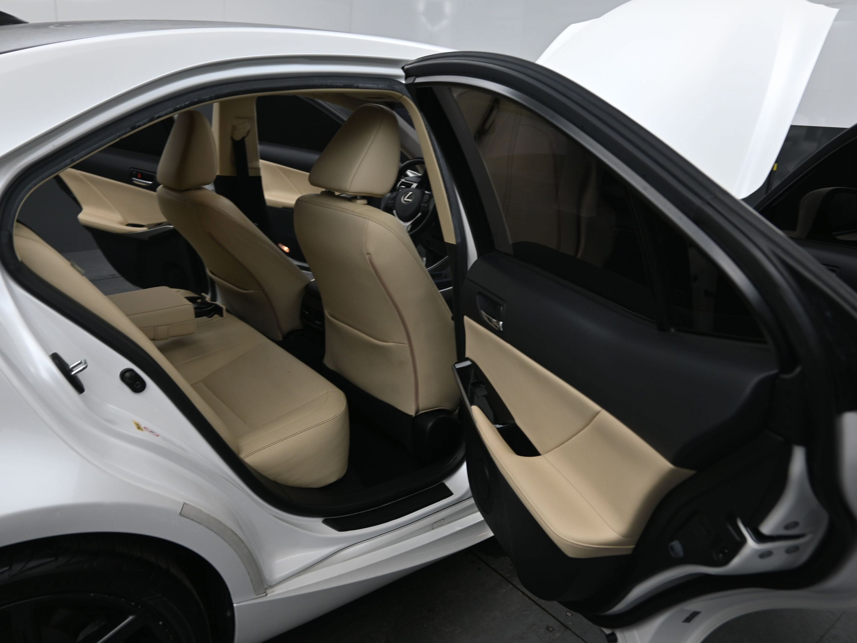 2016 Lexus IS 200t NA