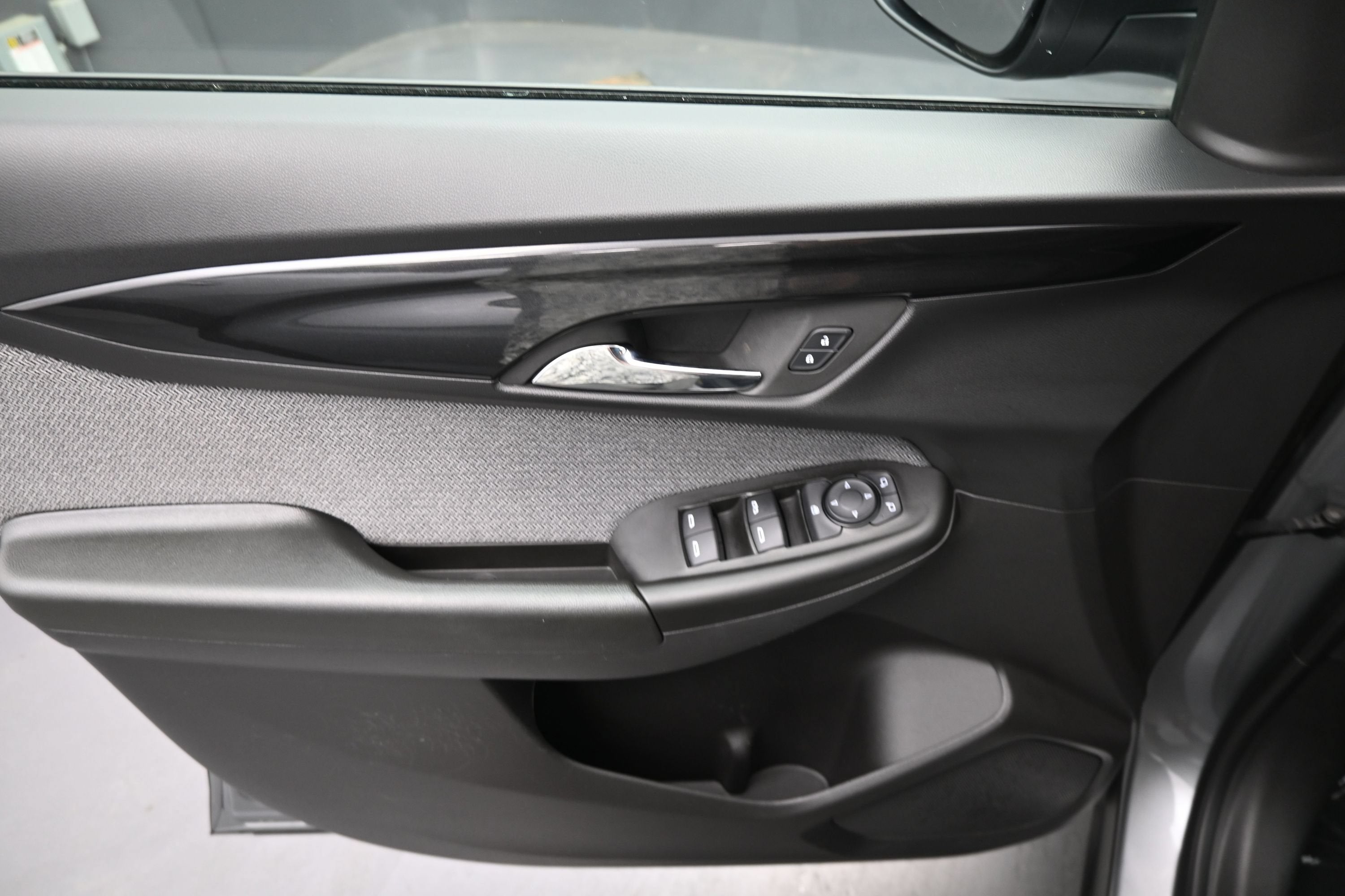 2025 Chevrolet Trailblazer LT - Photo 11