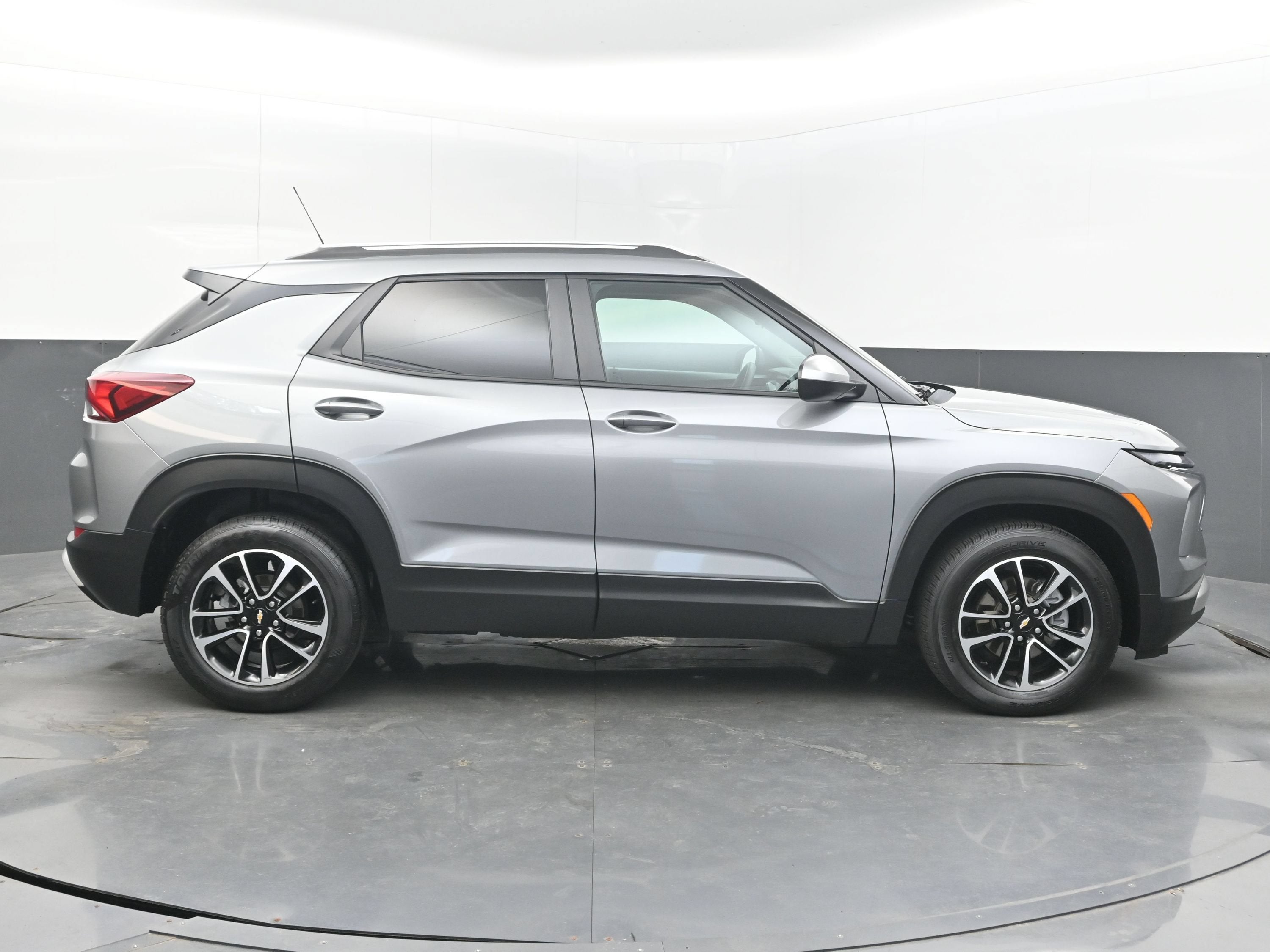 2025 Chevrolet Trailblazer LT - Photo 8
