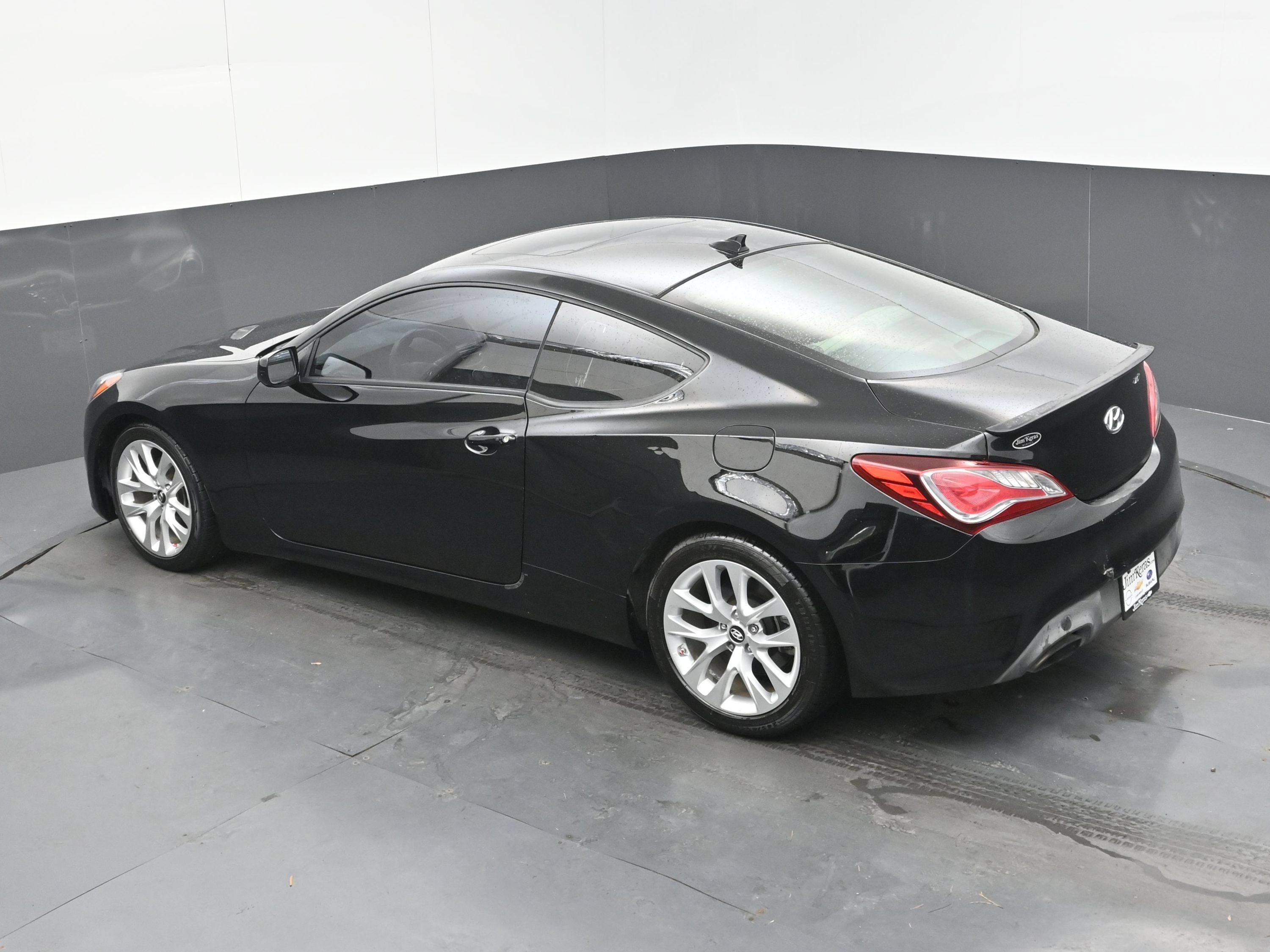 2013 Hyundai Genesis Coupe 2.0T Premium