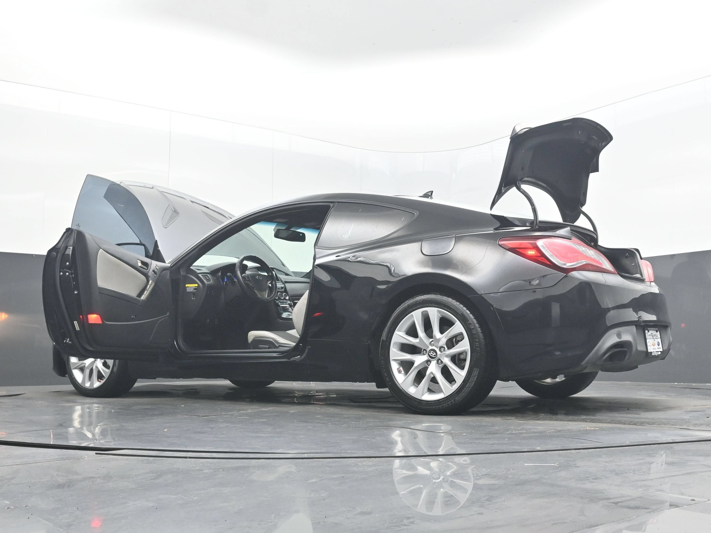 2013 Hyundai Genesis Coupe 2.0T Premium