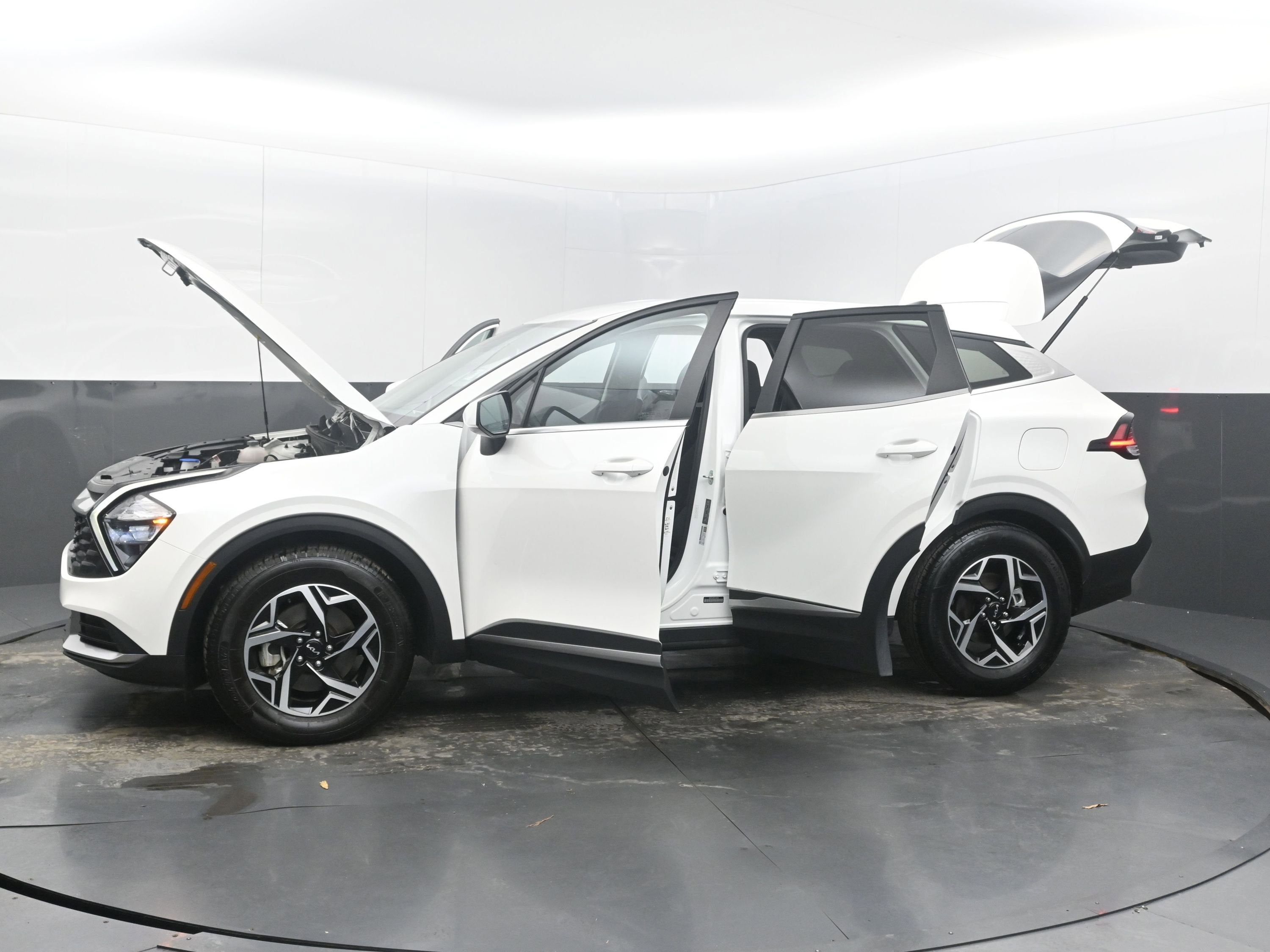 2023 Kia Sportage LX