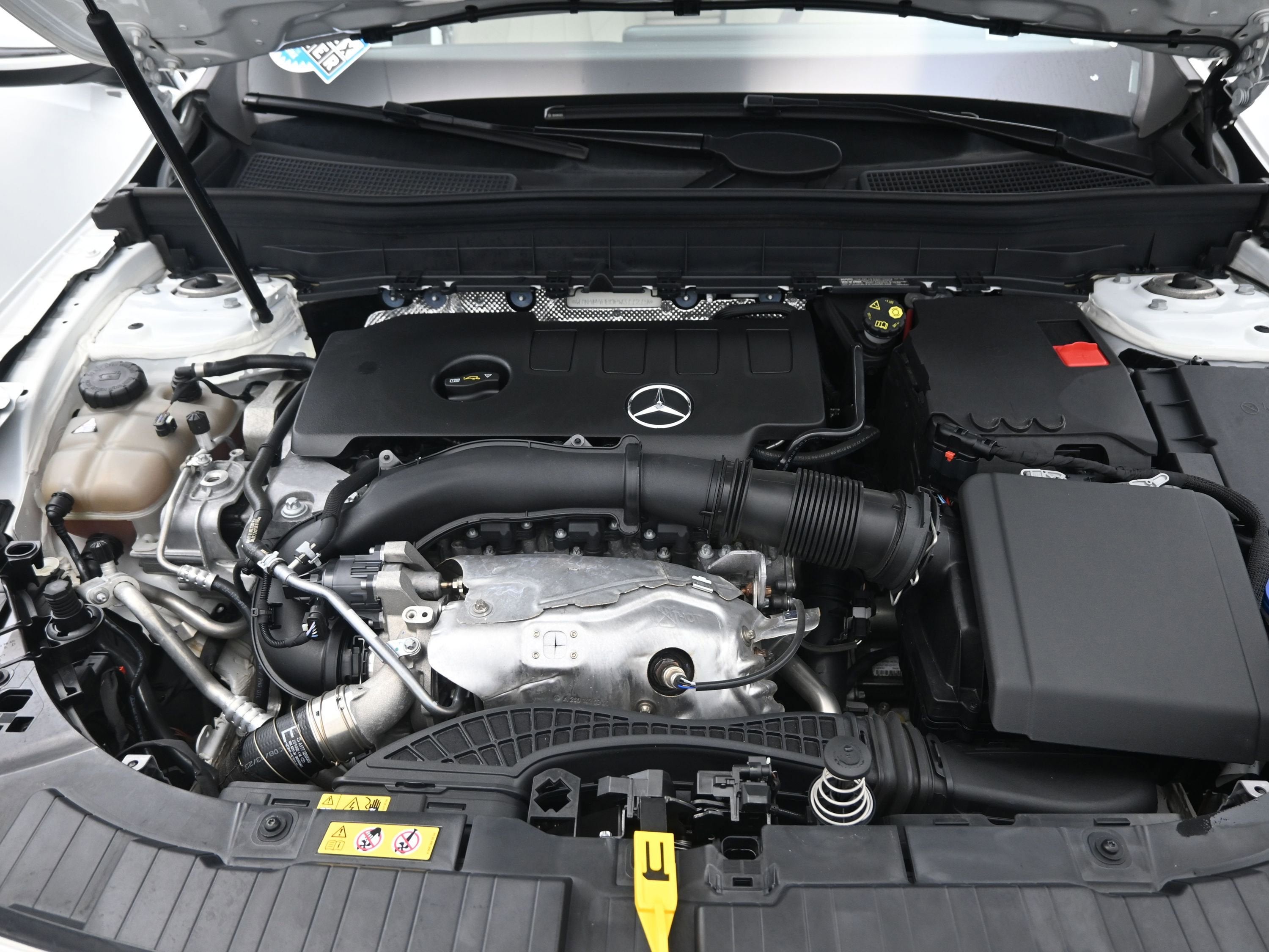 2023 Mercedes-Benz GLB 250 4MATIC®