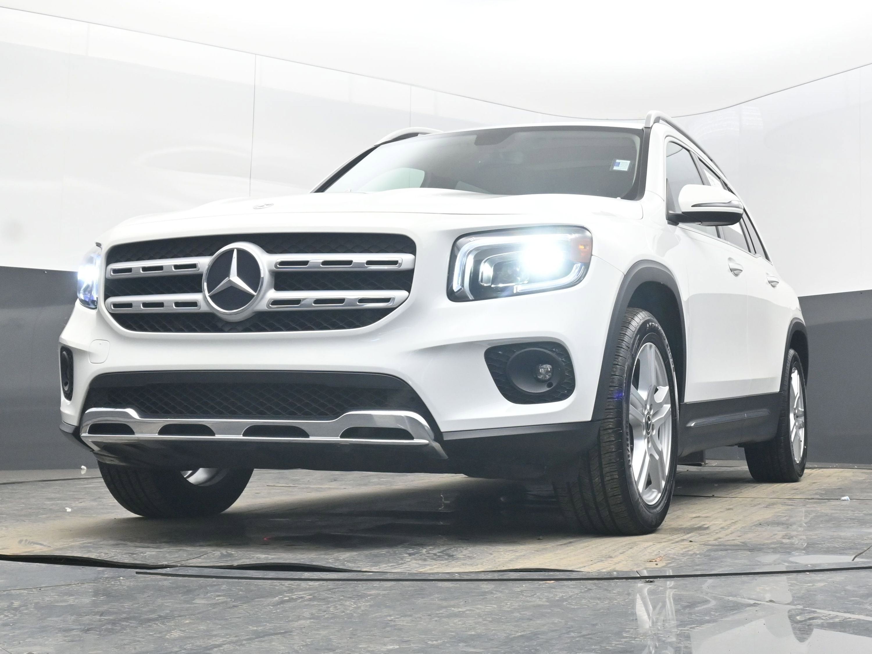 2023 Mercedes-Benz GLB 250 4MATIC®