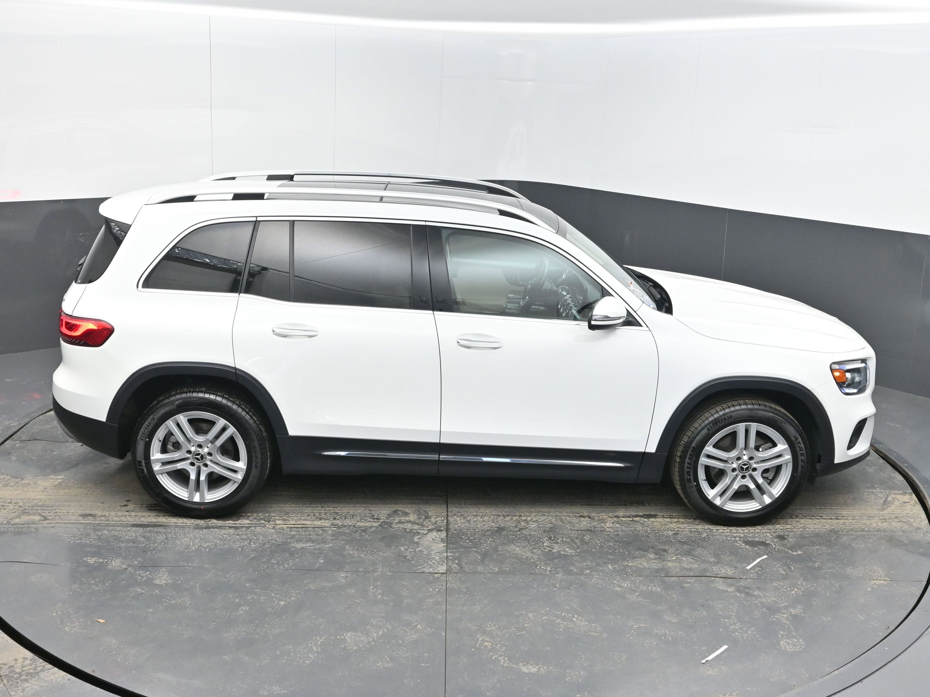 2023 Mercedes-Benz GLB 250 4MATIC®