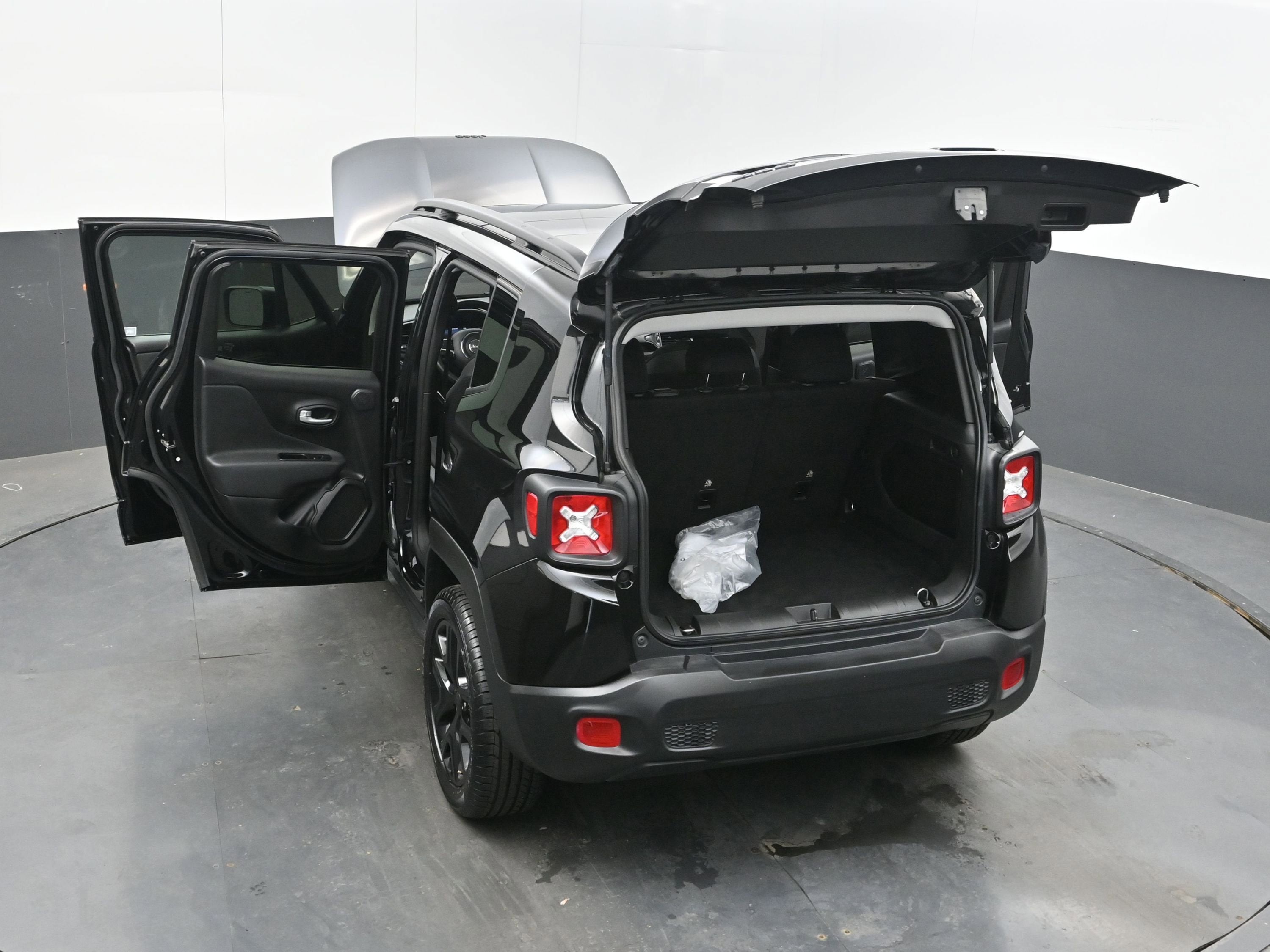 2023 Jeep Renegade Altitude 4x4