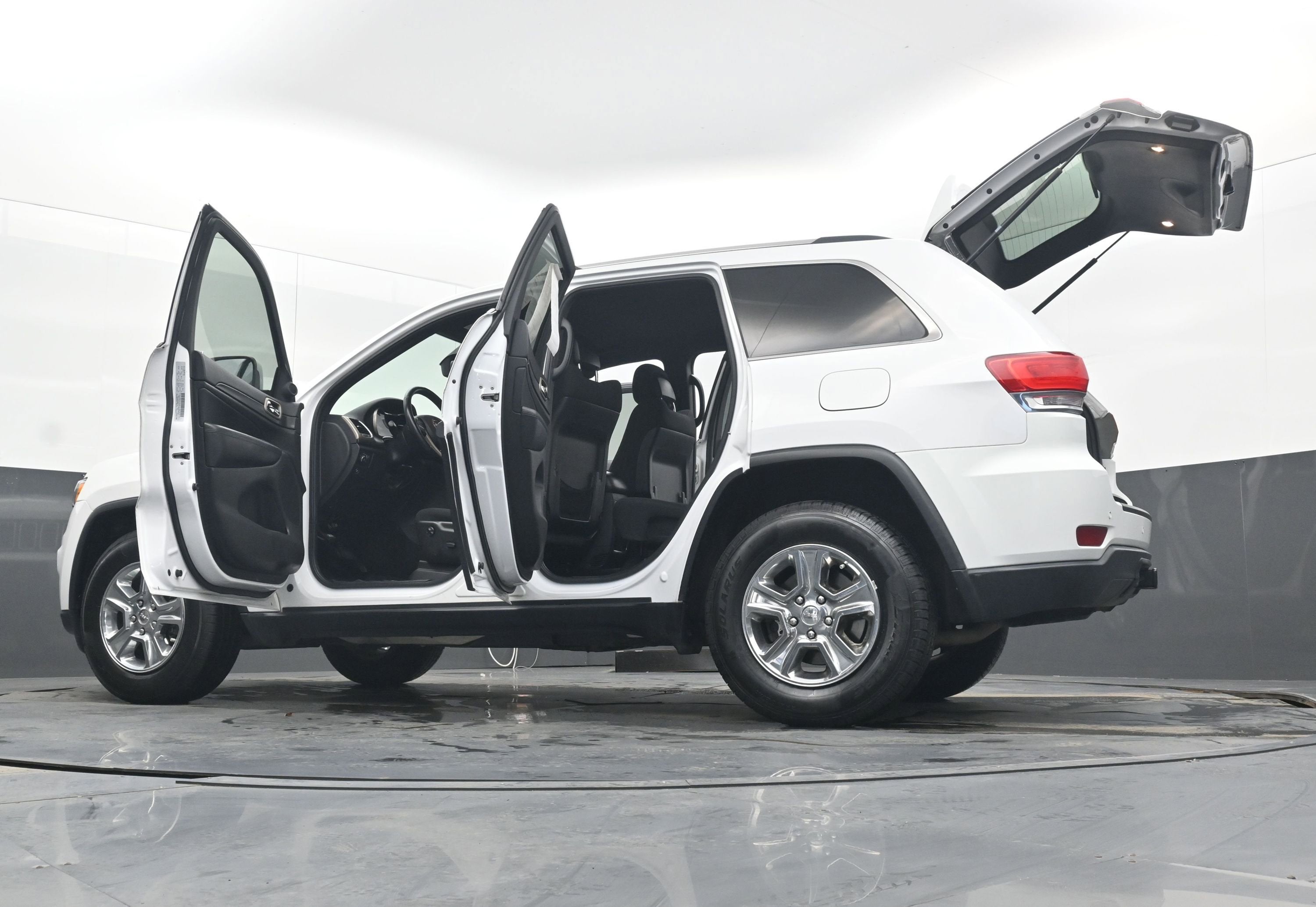 2017 Jeep Grand Cherokee Laredo