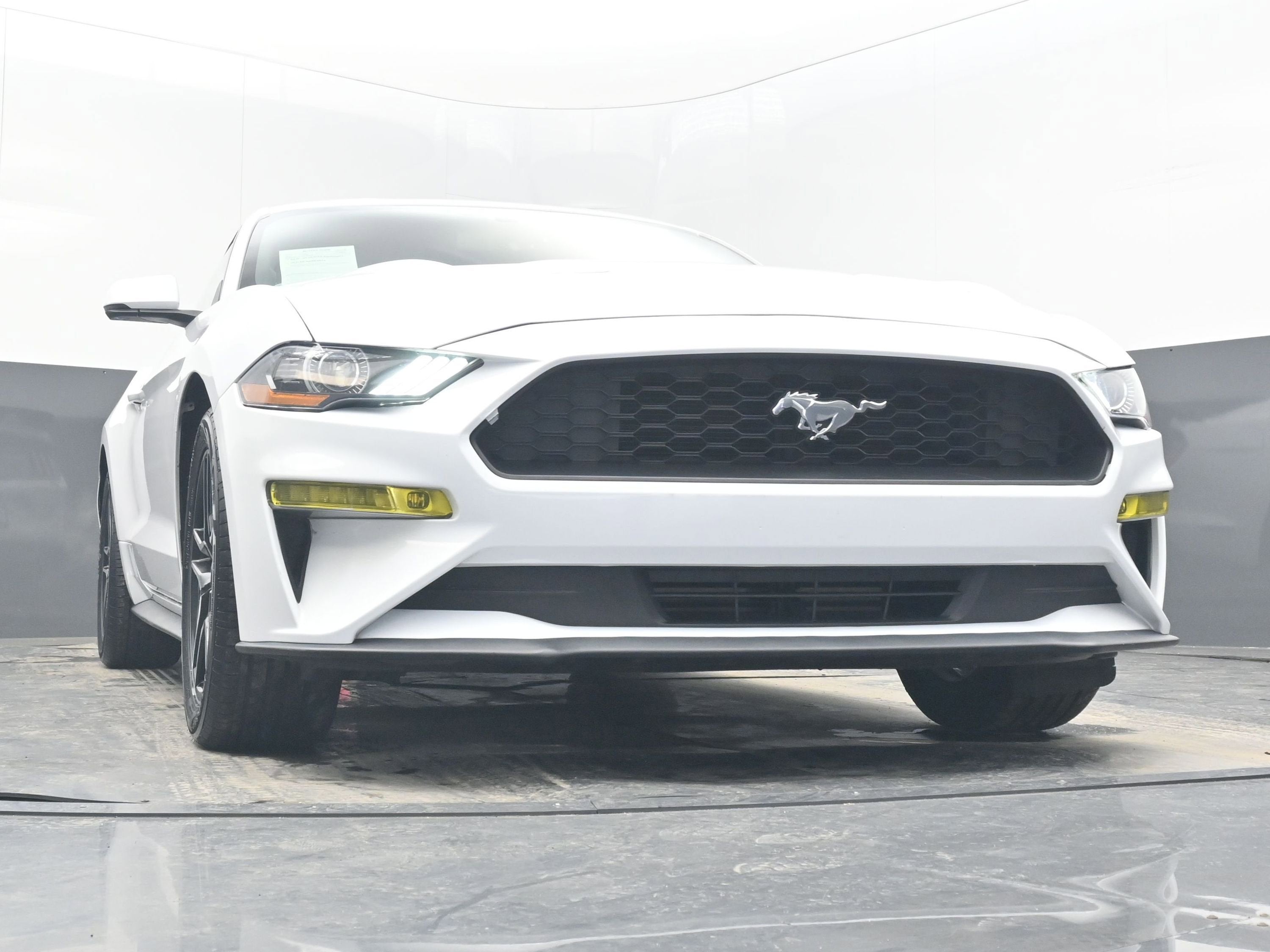 2020 Ford Mustang EcoBoost Premium