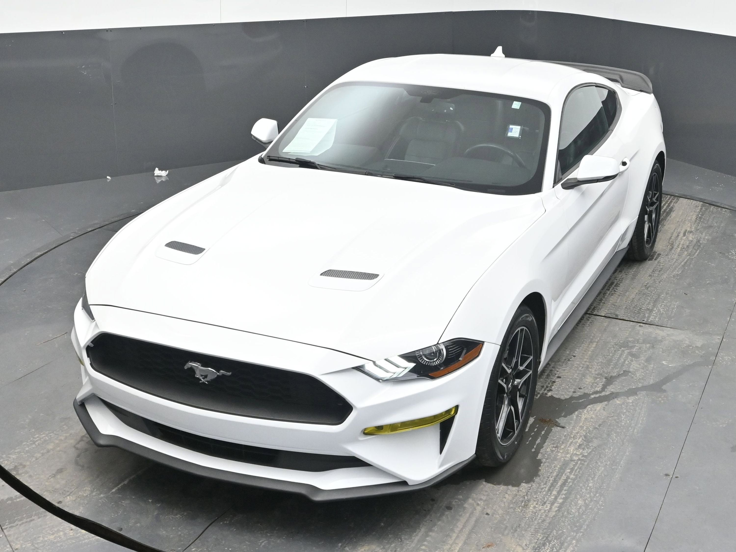 2020 Ford Mustang EcoBoost Premium