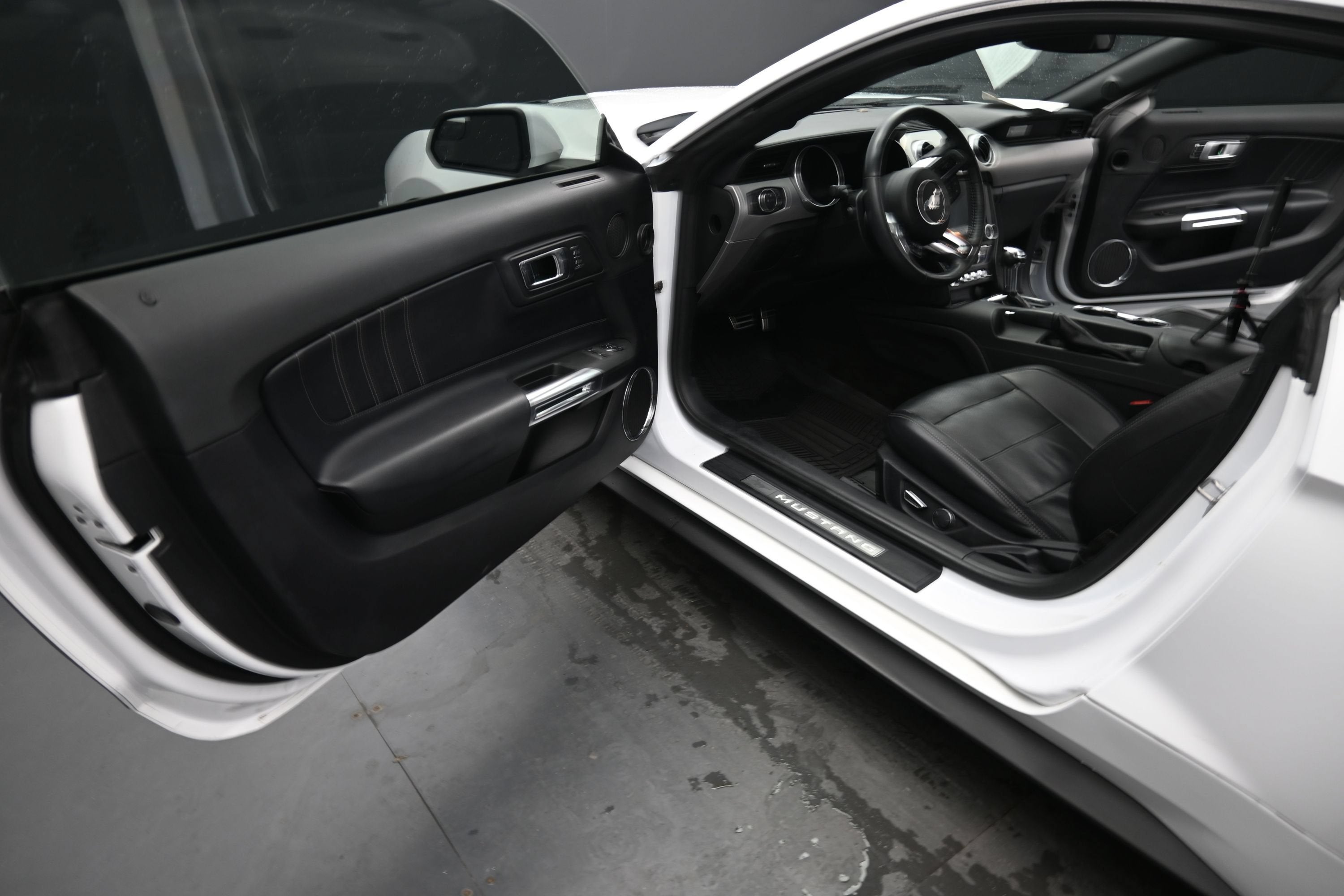 2018 Ford Mustang EcoBoost Premium