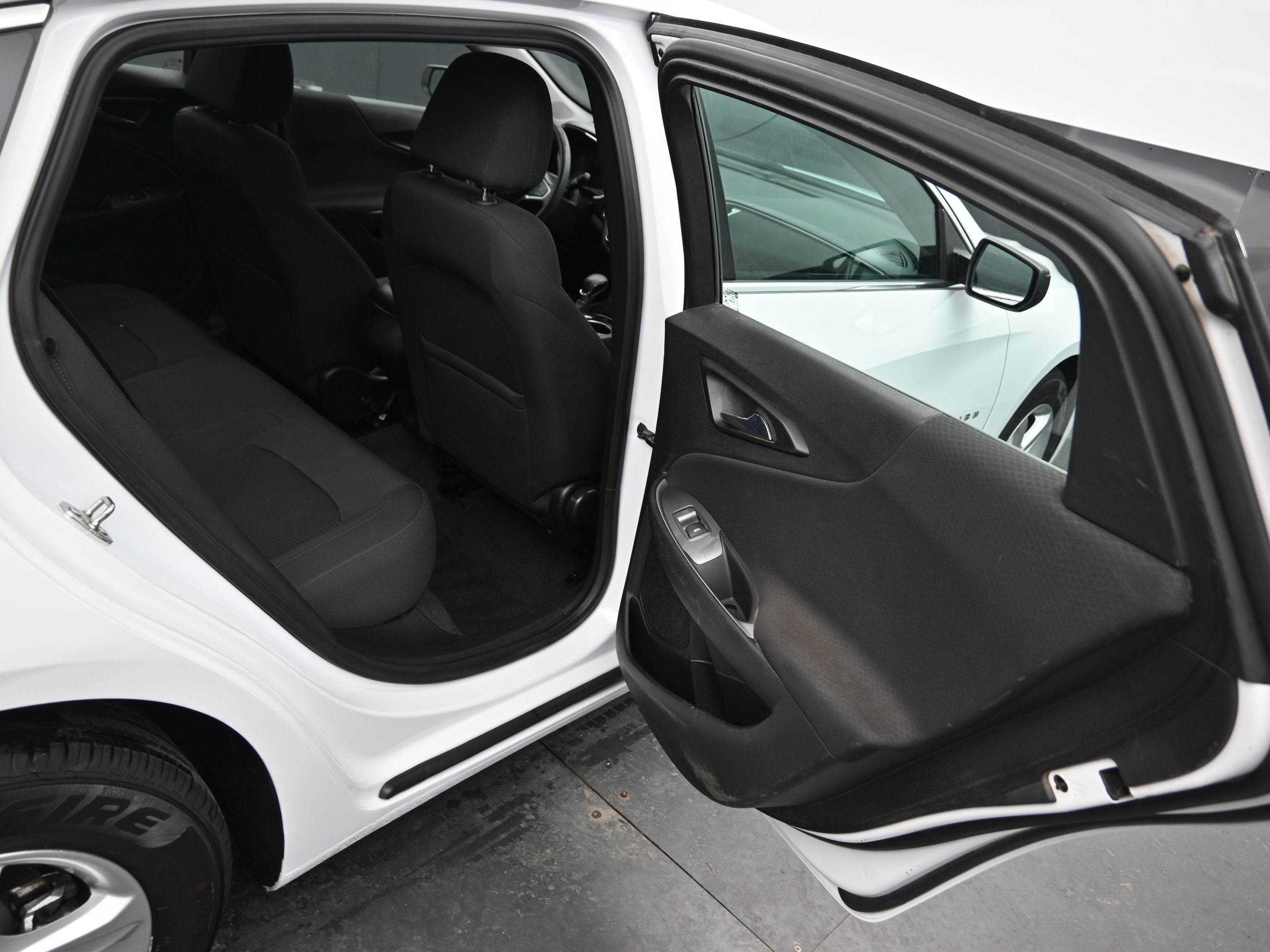 2023 Chevrolet Malibu LS