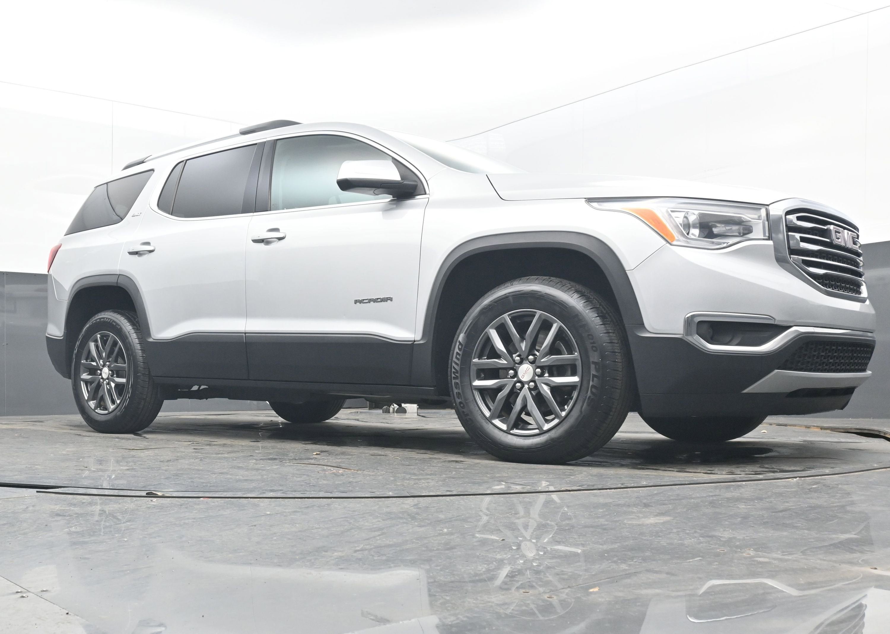 2019 GMC Acadia SLT
