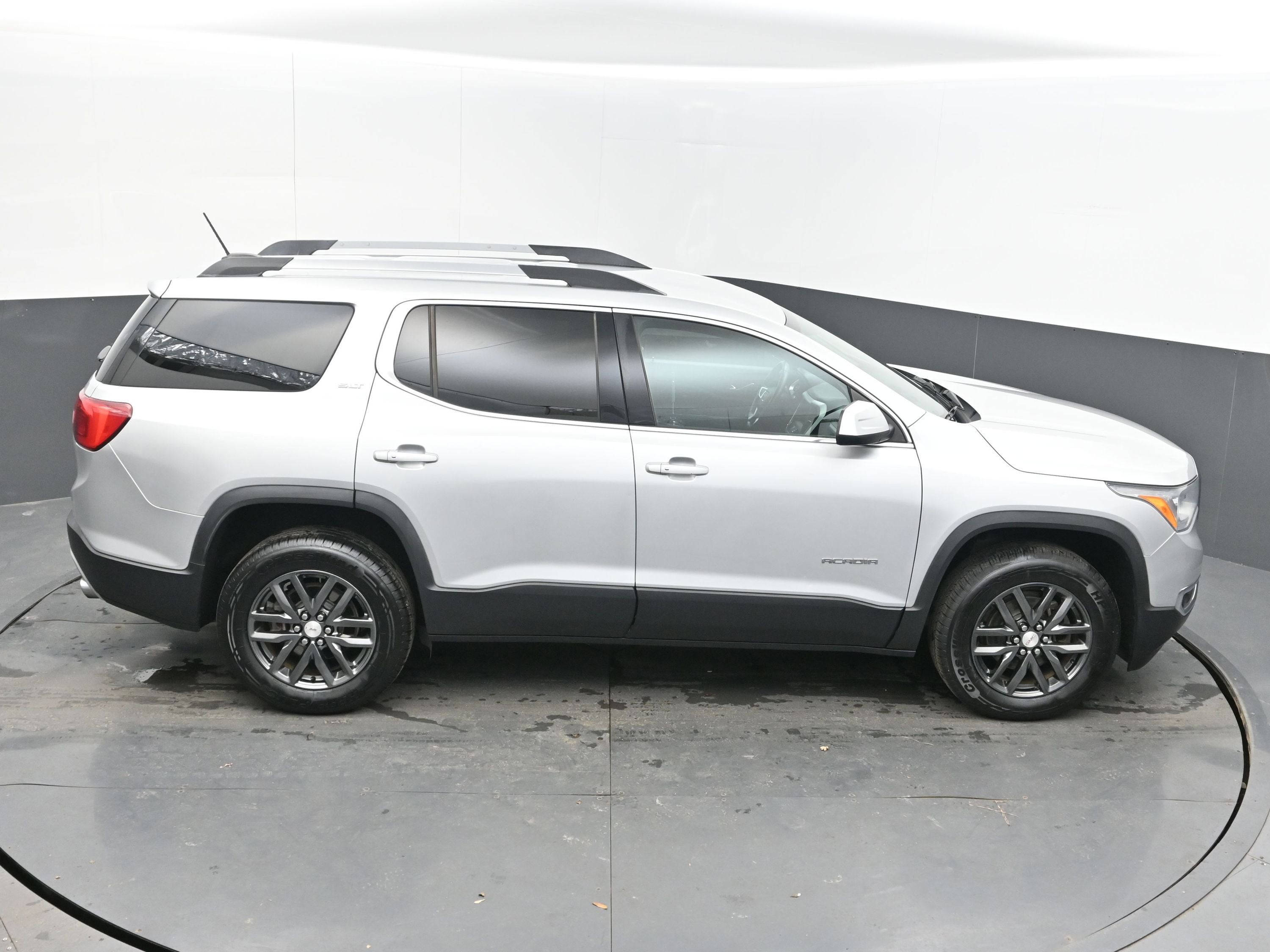 2019 GMC Acadia SLT