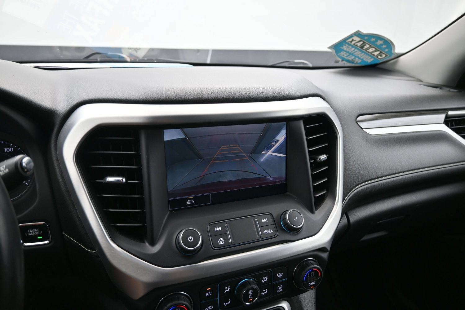2021 GMC Acadia SLT