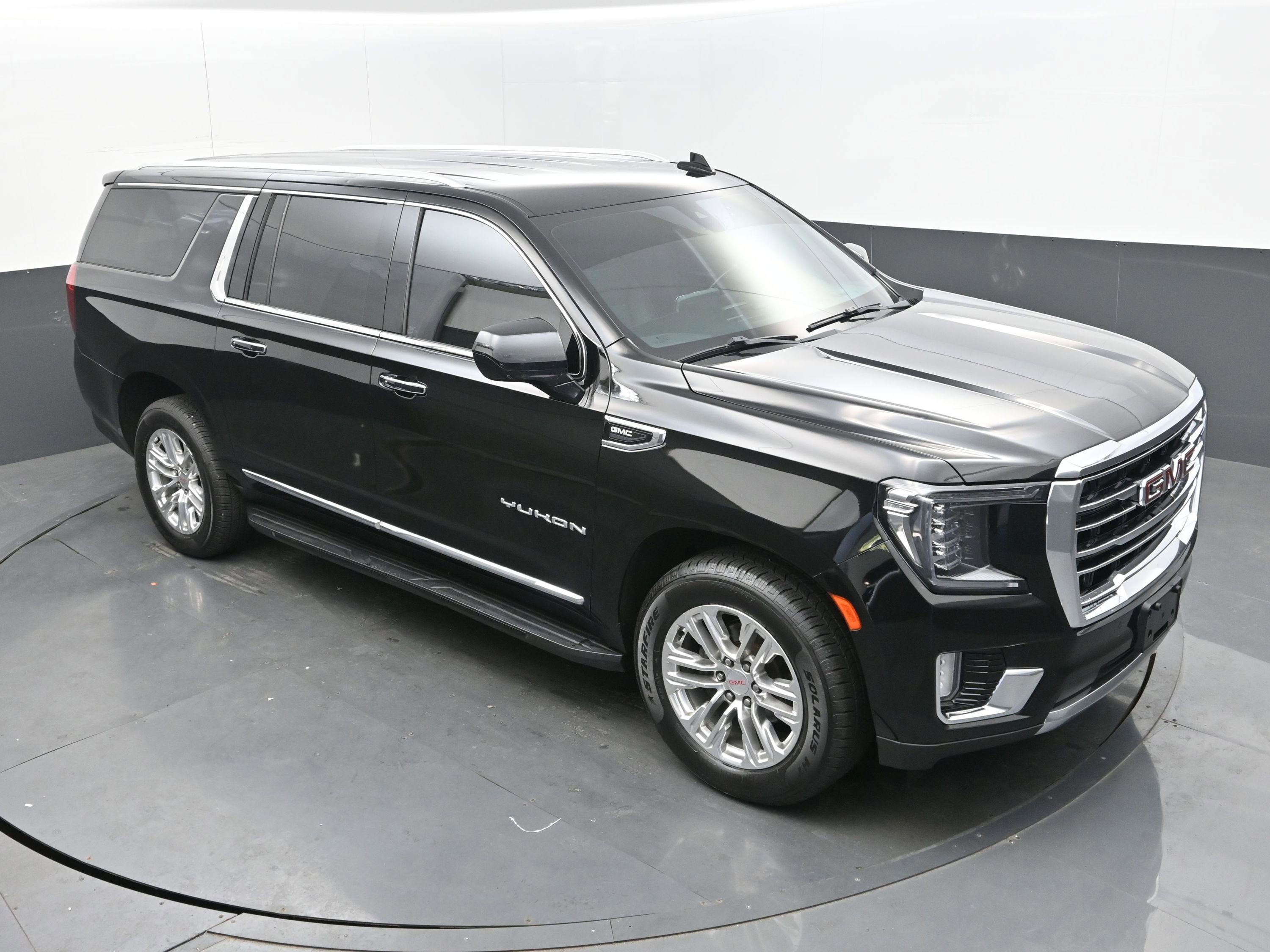 2021 GMC Yukon XL SLT