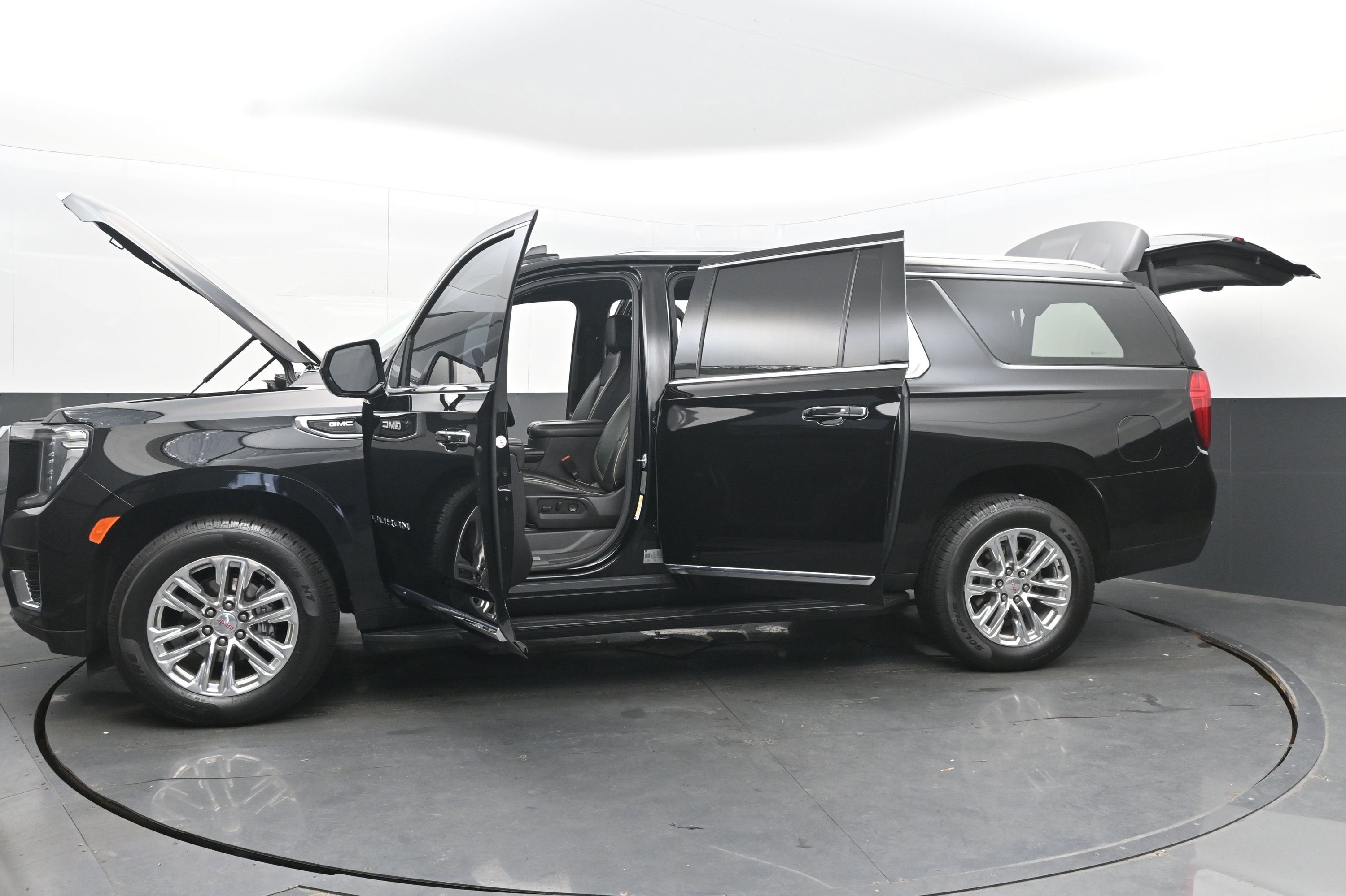 2021 GMC Yukon XL SLT