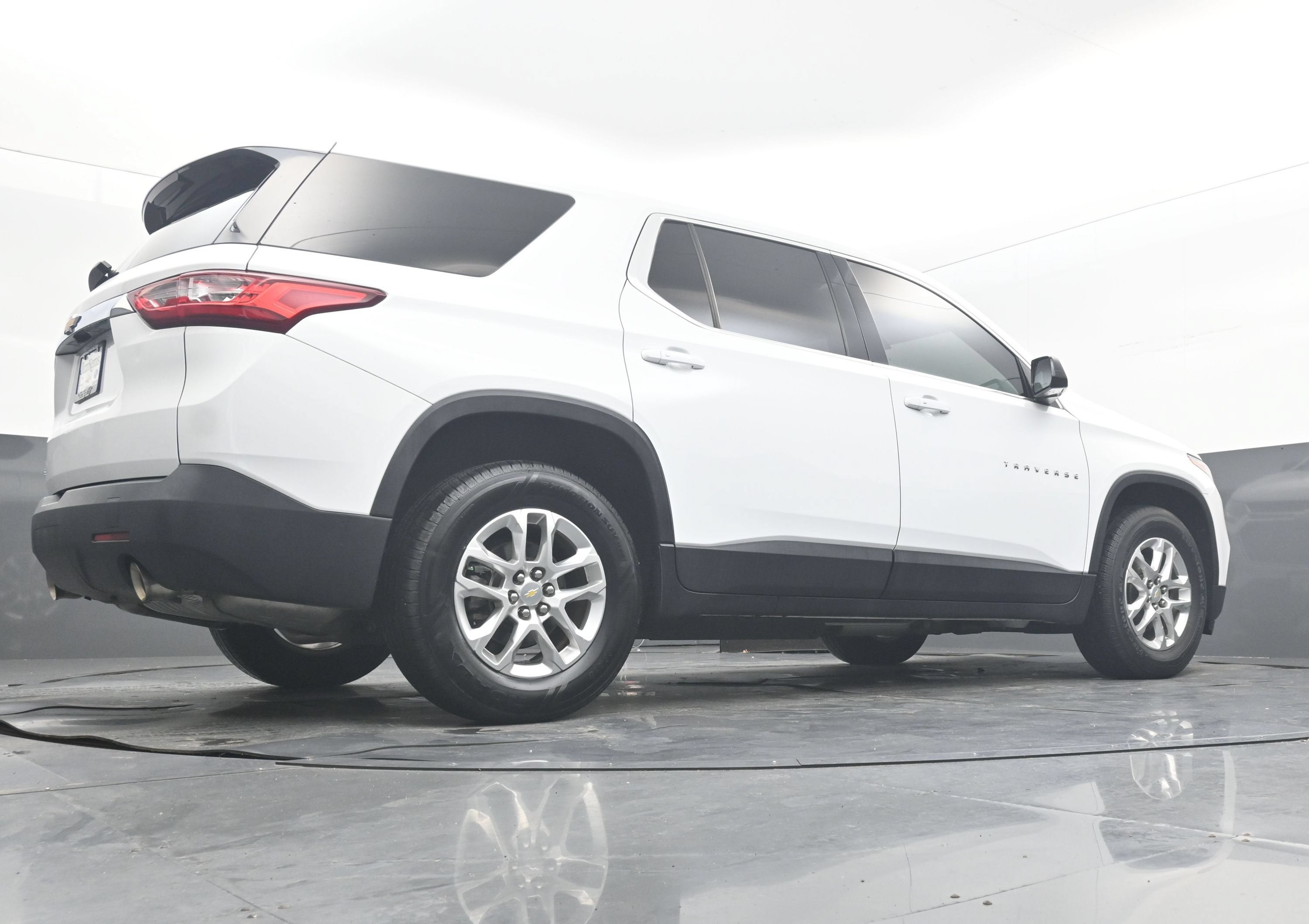 2020 Chevrolet Traverse LS