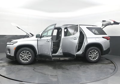 2022 Chevrolet Traverse LT Cloth
