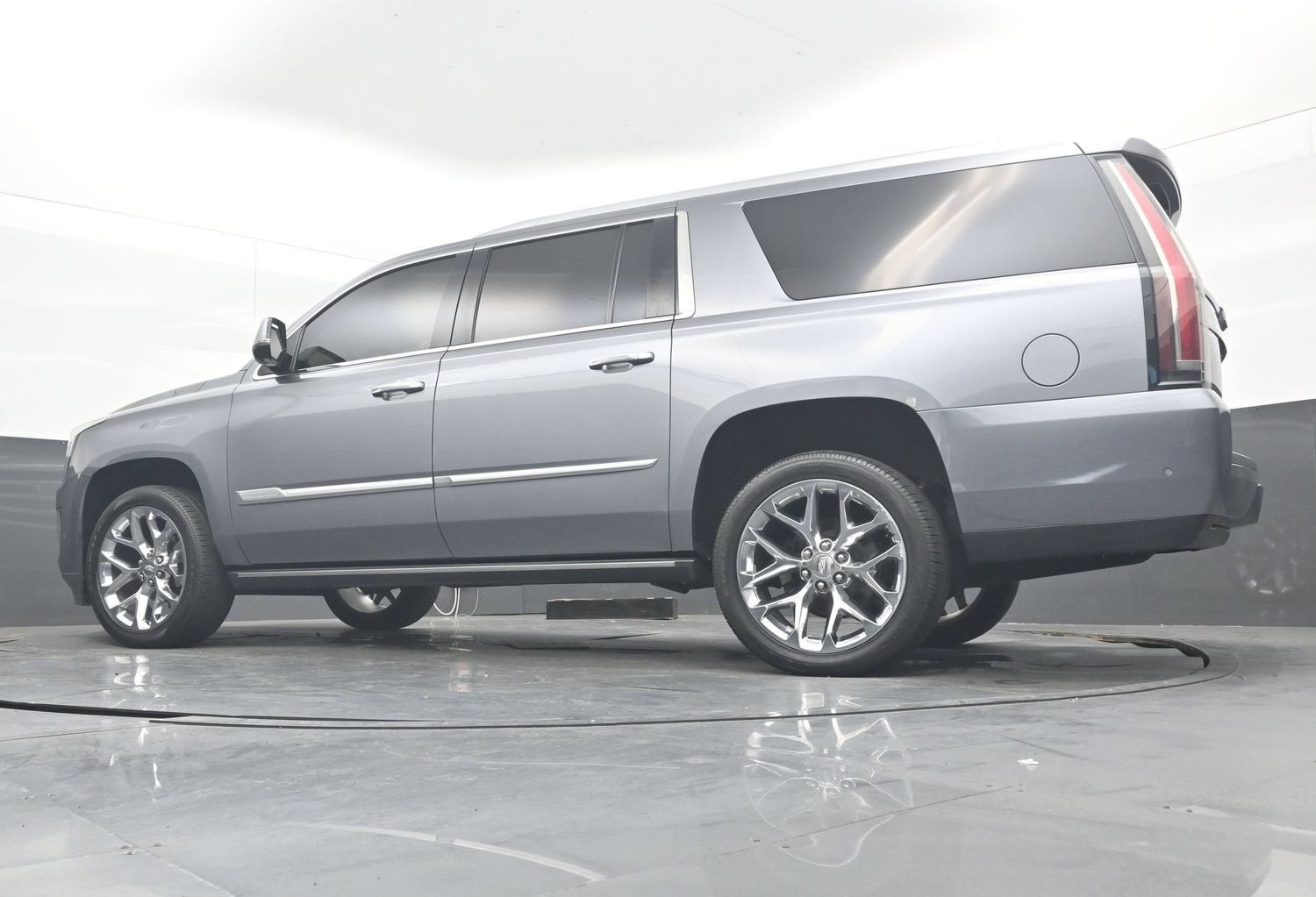 2019 Cadillac Escalade ESV Premium Luxury
