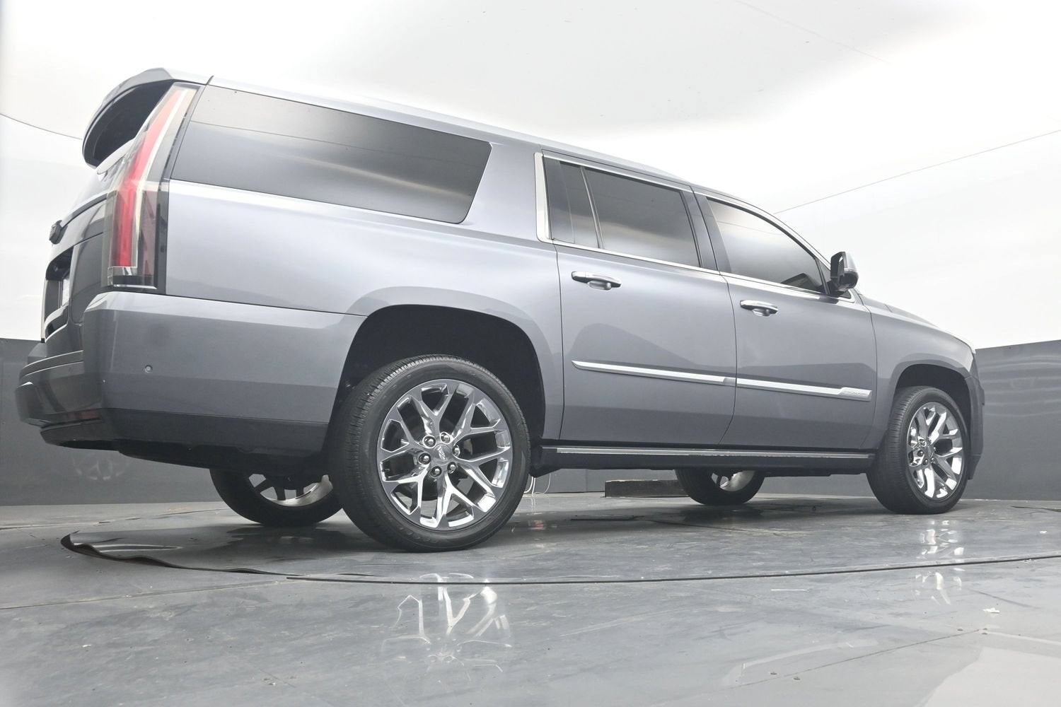 2019 Cadillac Escalade ESV Premium Luxury