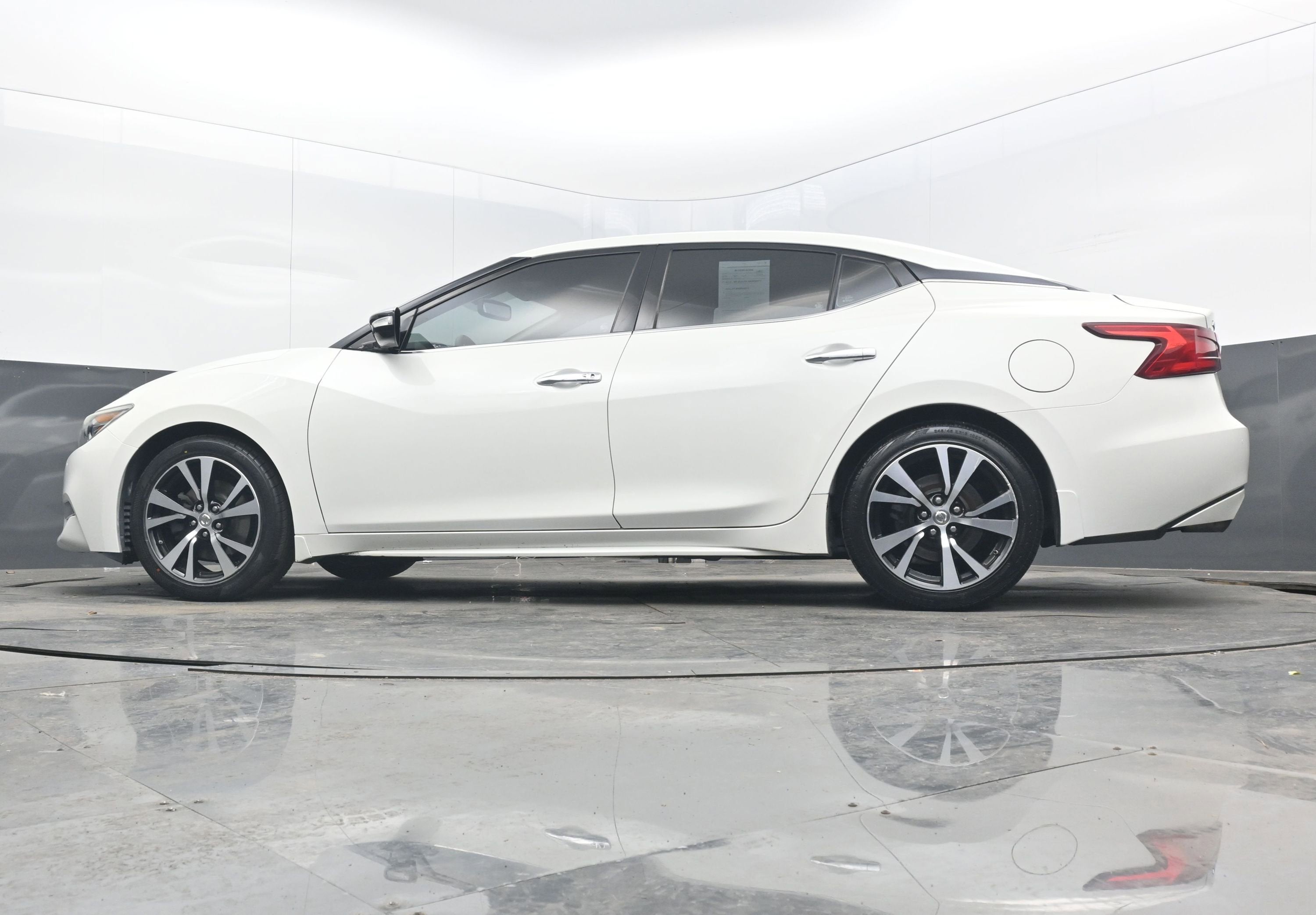 2018 Nissan Maxima SV