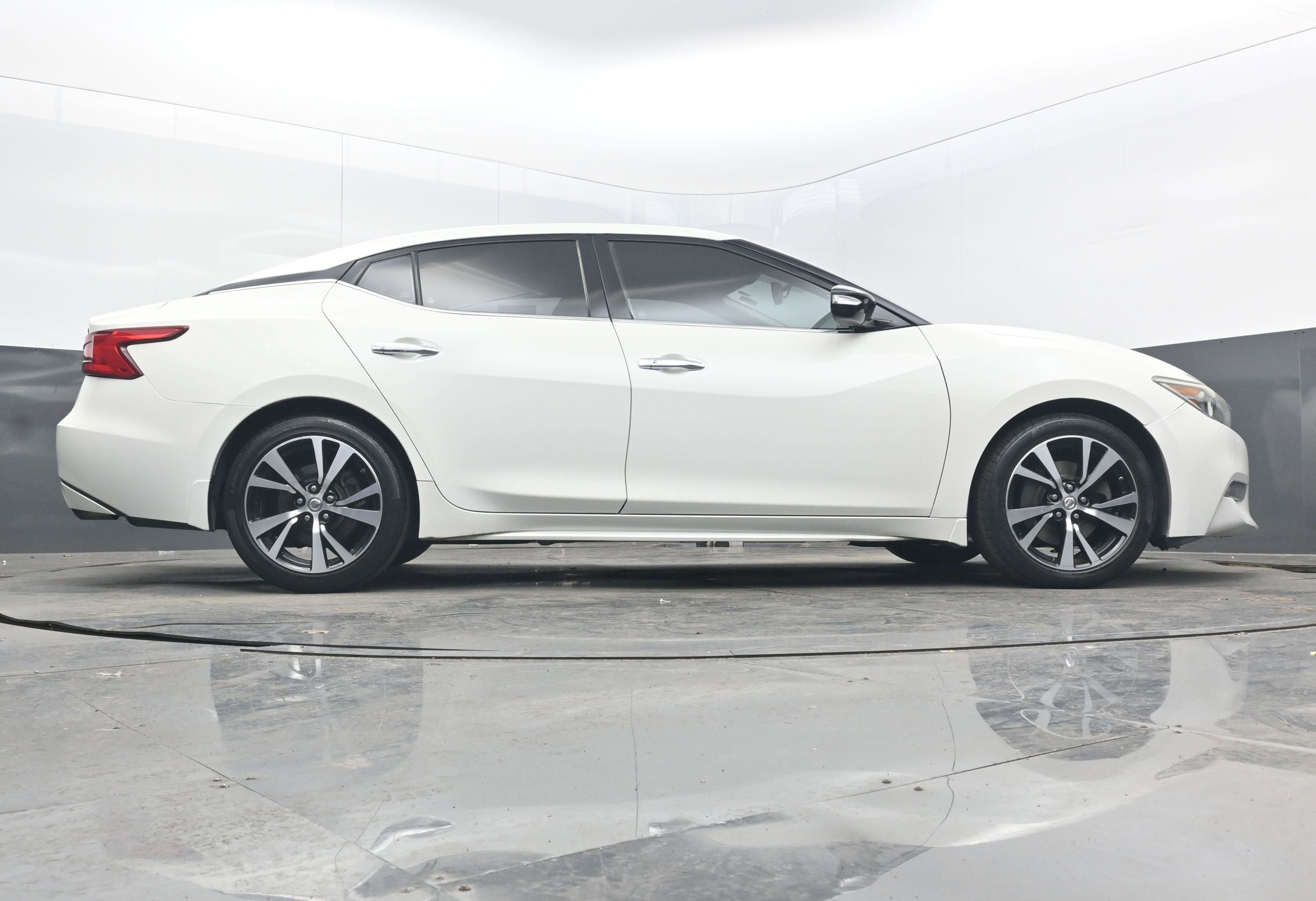 2018 Nissan Maxima SV