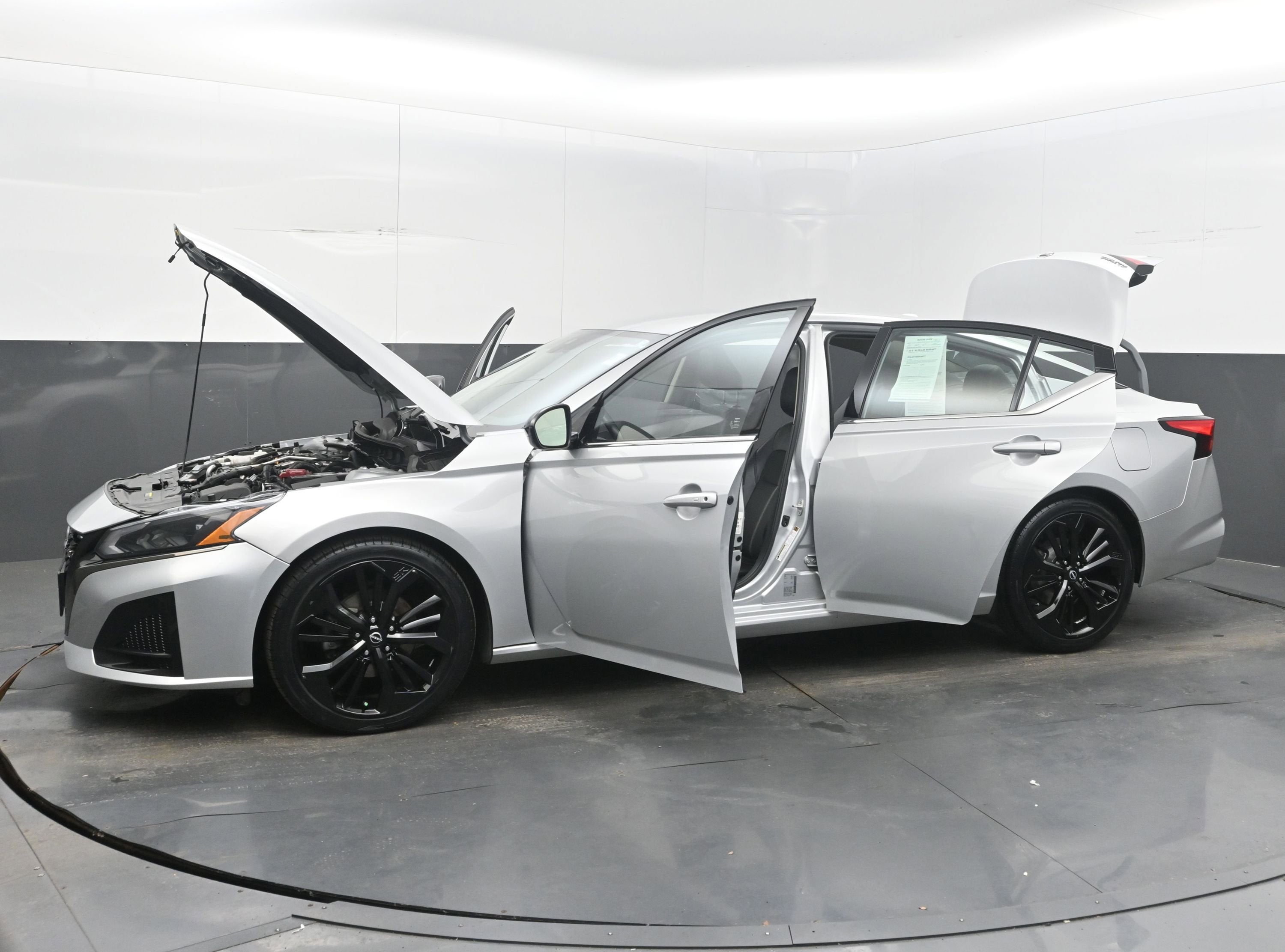 2024 Nissan Altima 2.5 SR