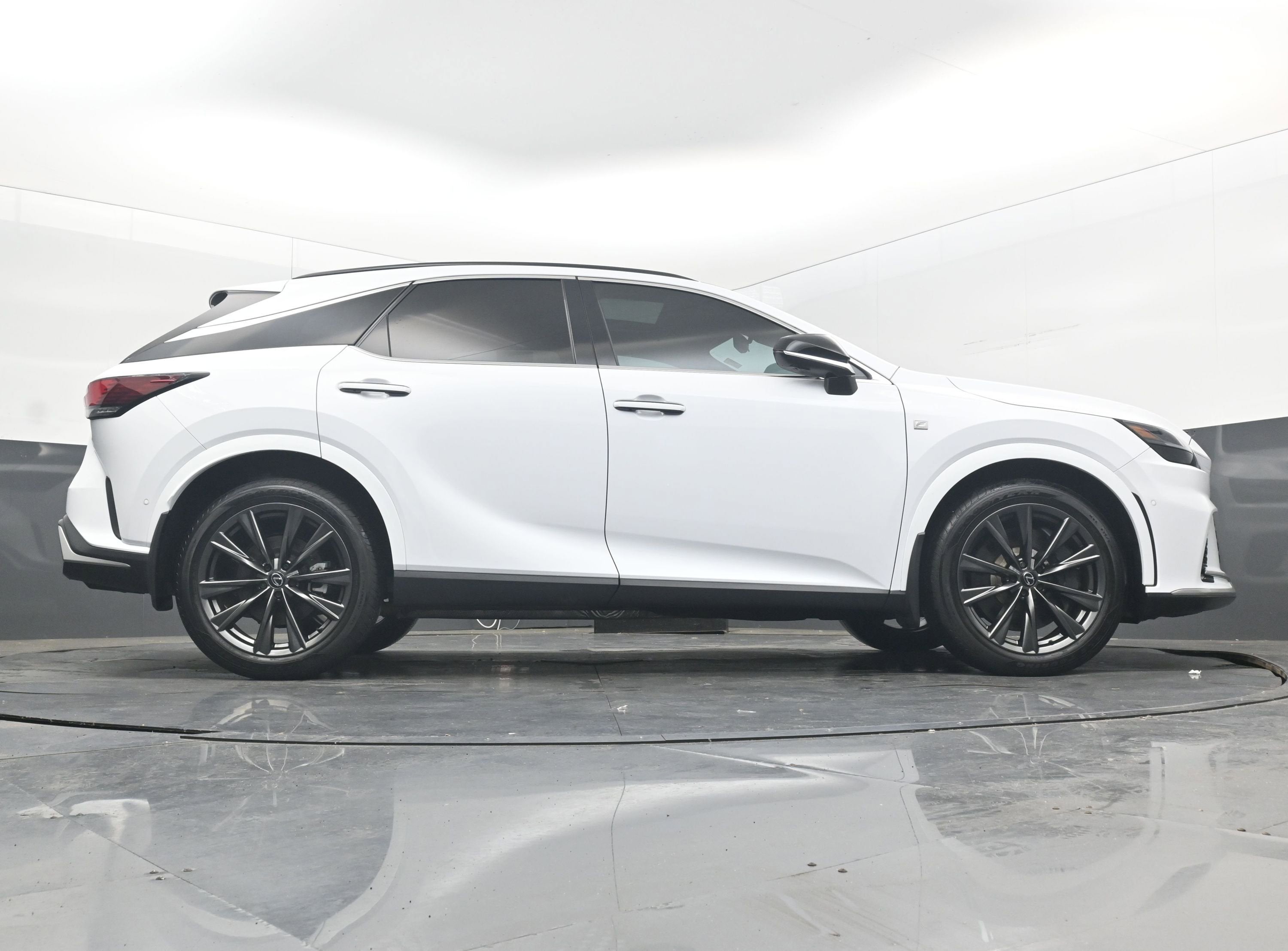 2024 Lexus RX 350 F Sport Handling