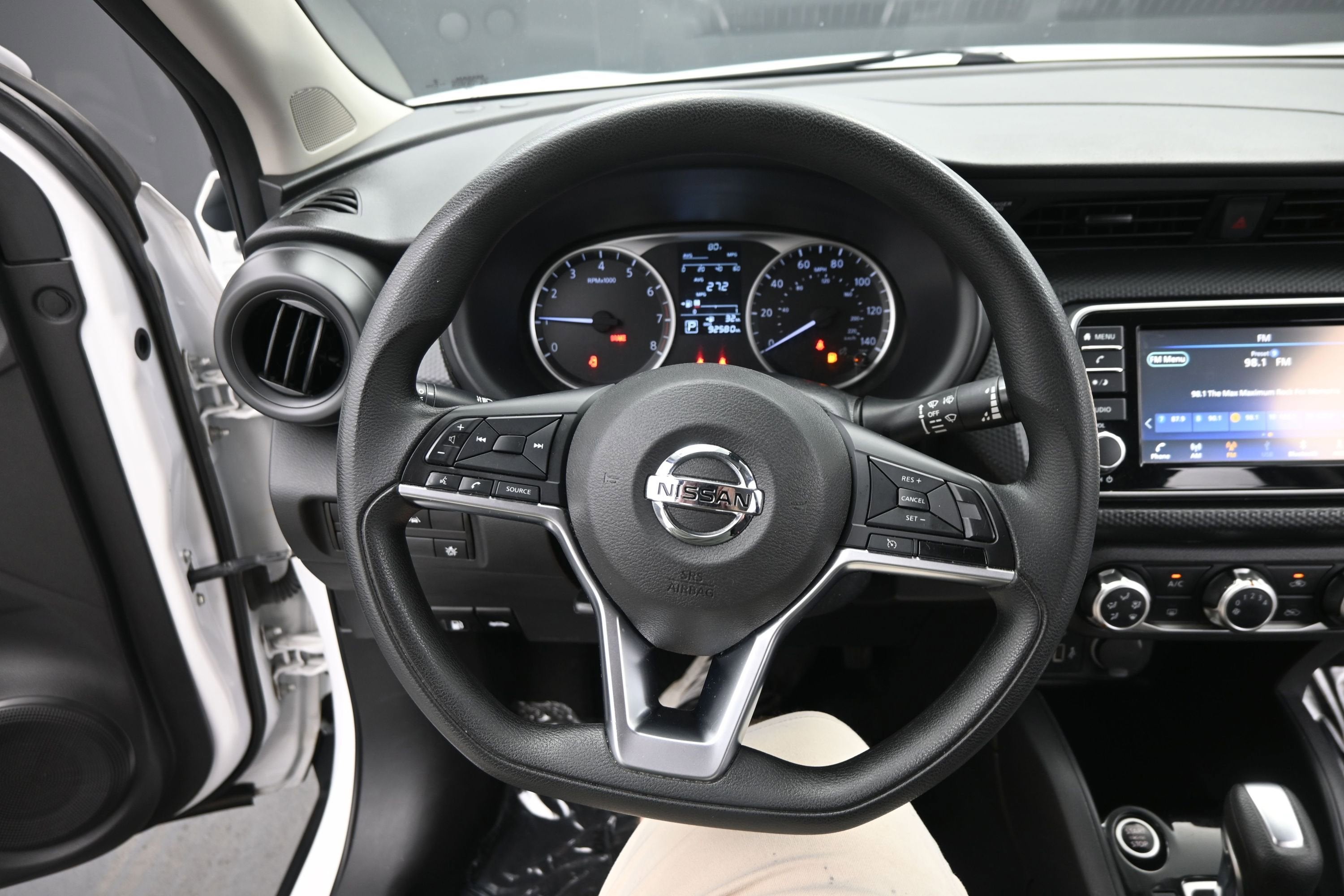 2021 Nissan Kicks S