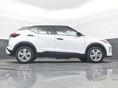 2021 Nissan Kicks S