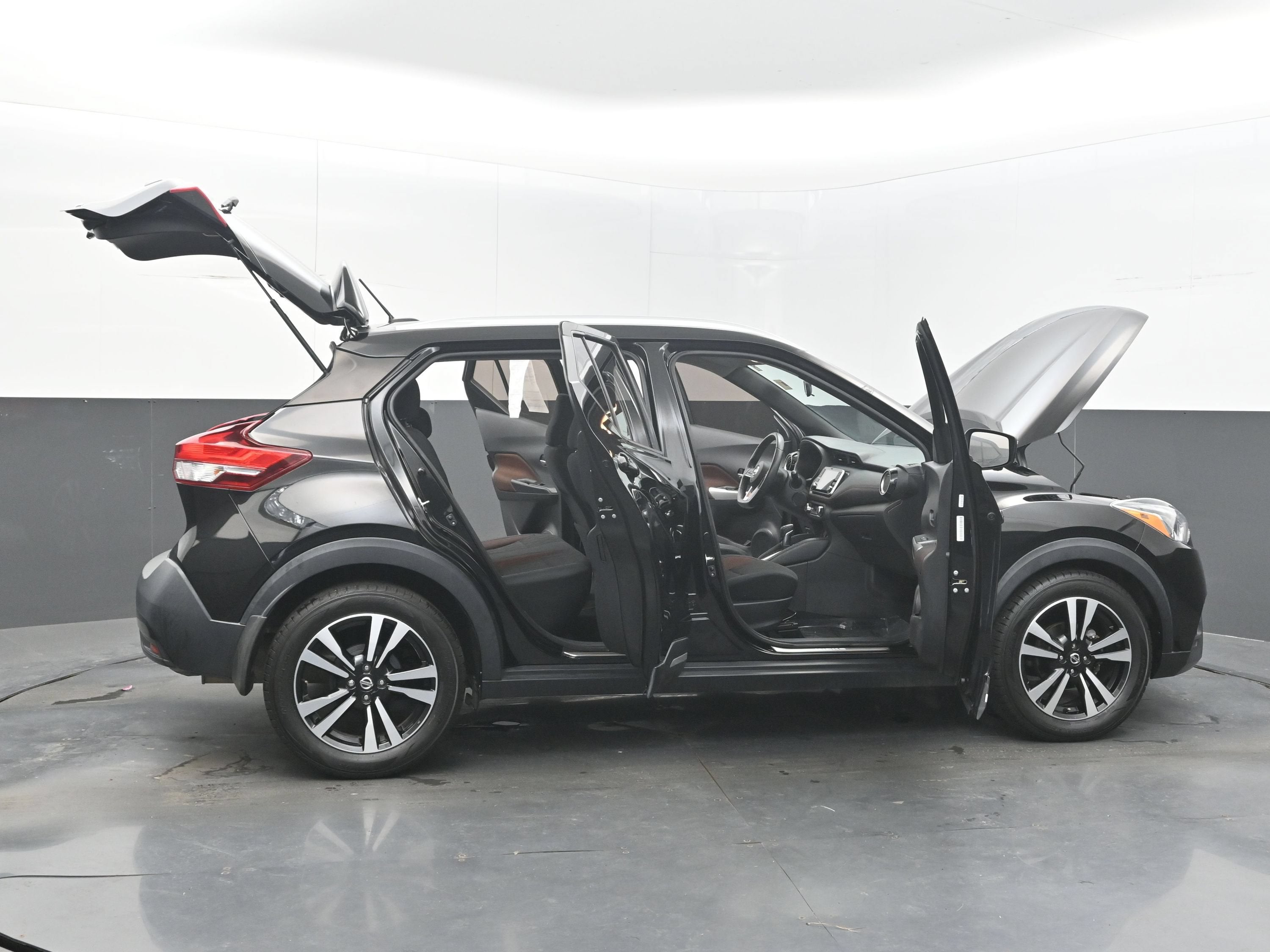 2018 Nissan Kicks SR
