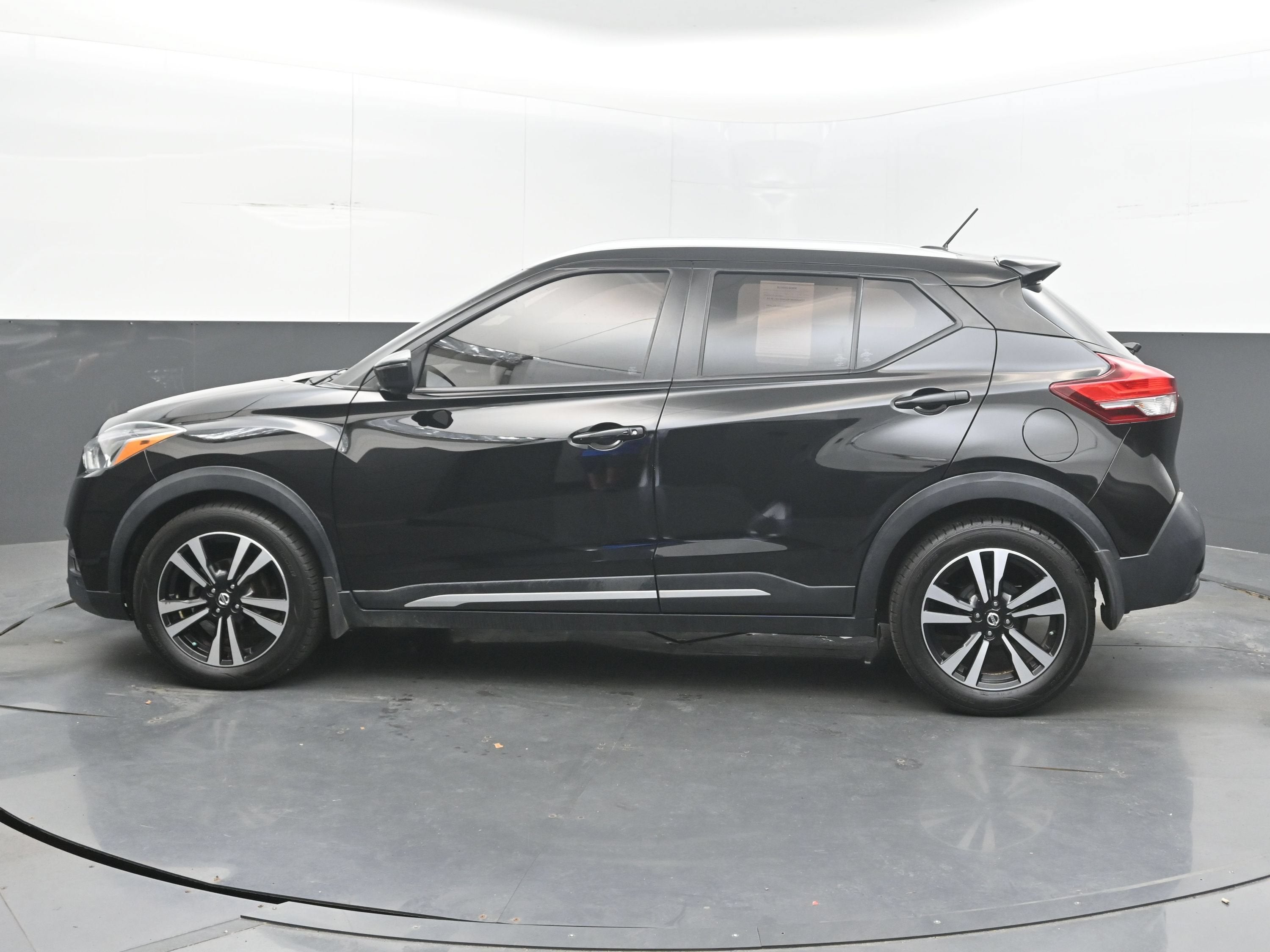 2018 Nissan Kicks SR