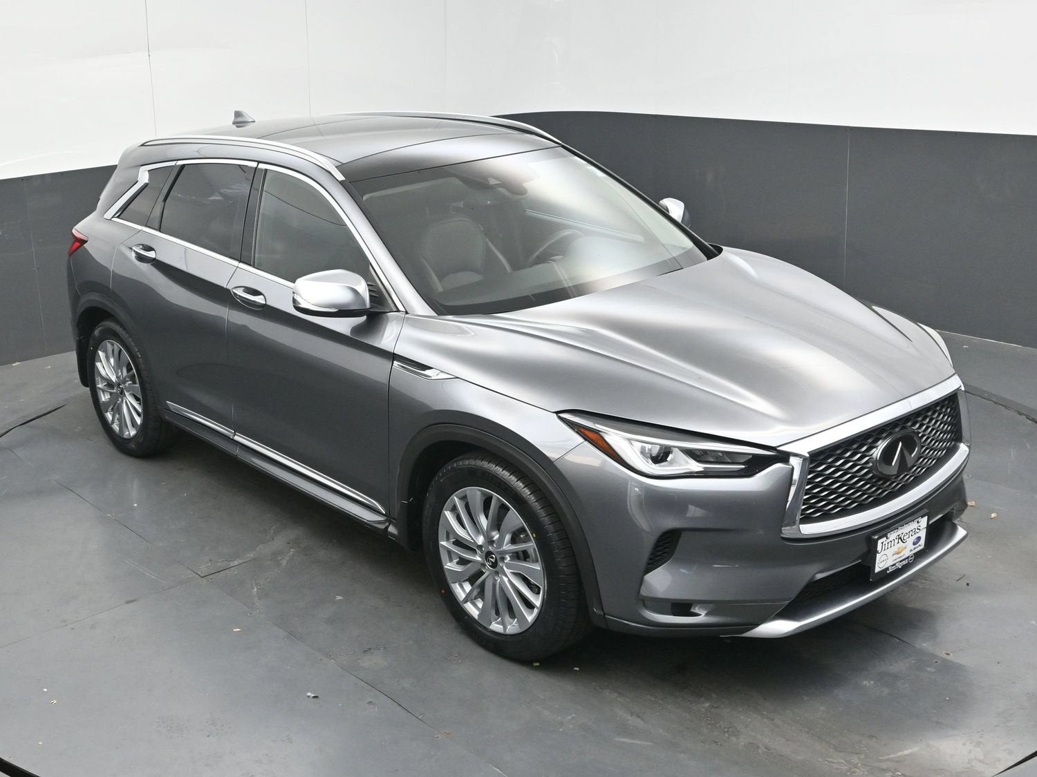 2023 INFINITI QX50 LUXE